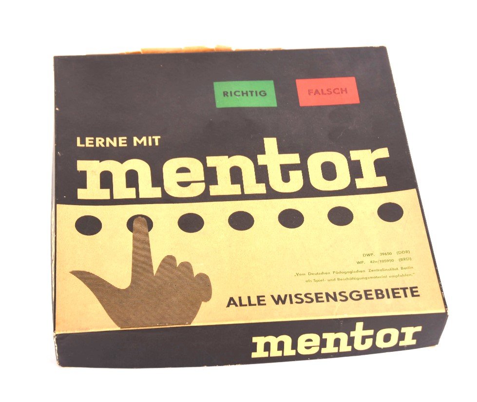 Wissensspiel "Mentor" (Museum für Stadt und Technik Ludwigsfelde CC BY-NC-SA)