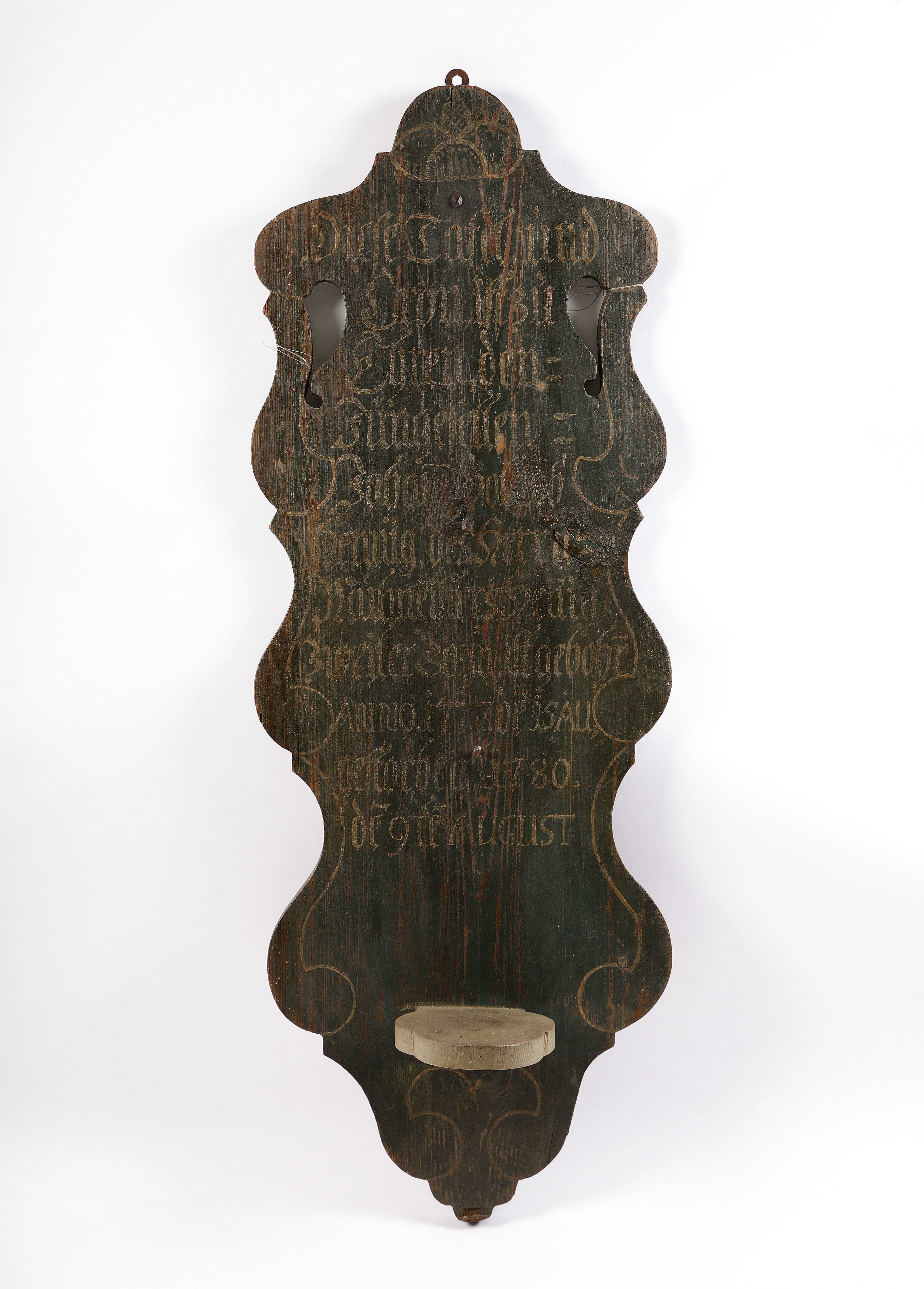 Totenkronenbrett aus Holz 1780 (Heimathaus Prieros CC BY-NC-SA)