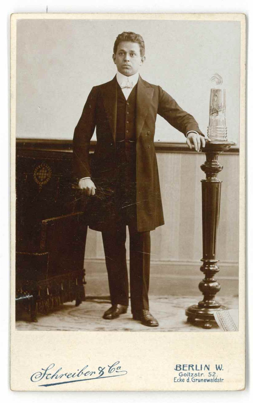 Jugendfoto von Kurt Tucholsky, 1909 (Kurt Tucholsky Literaturmuseum CC BY-NC-SA)