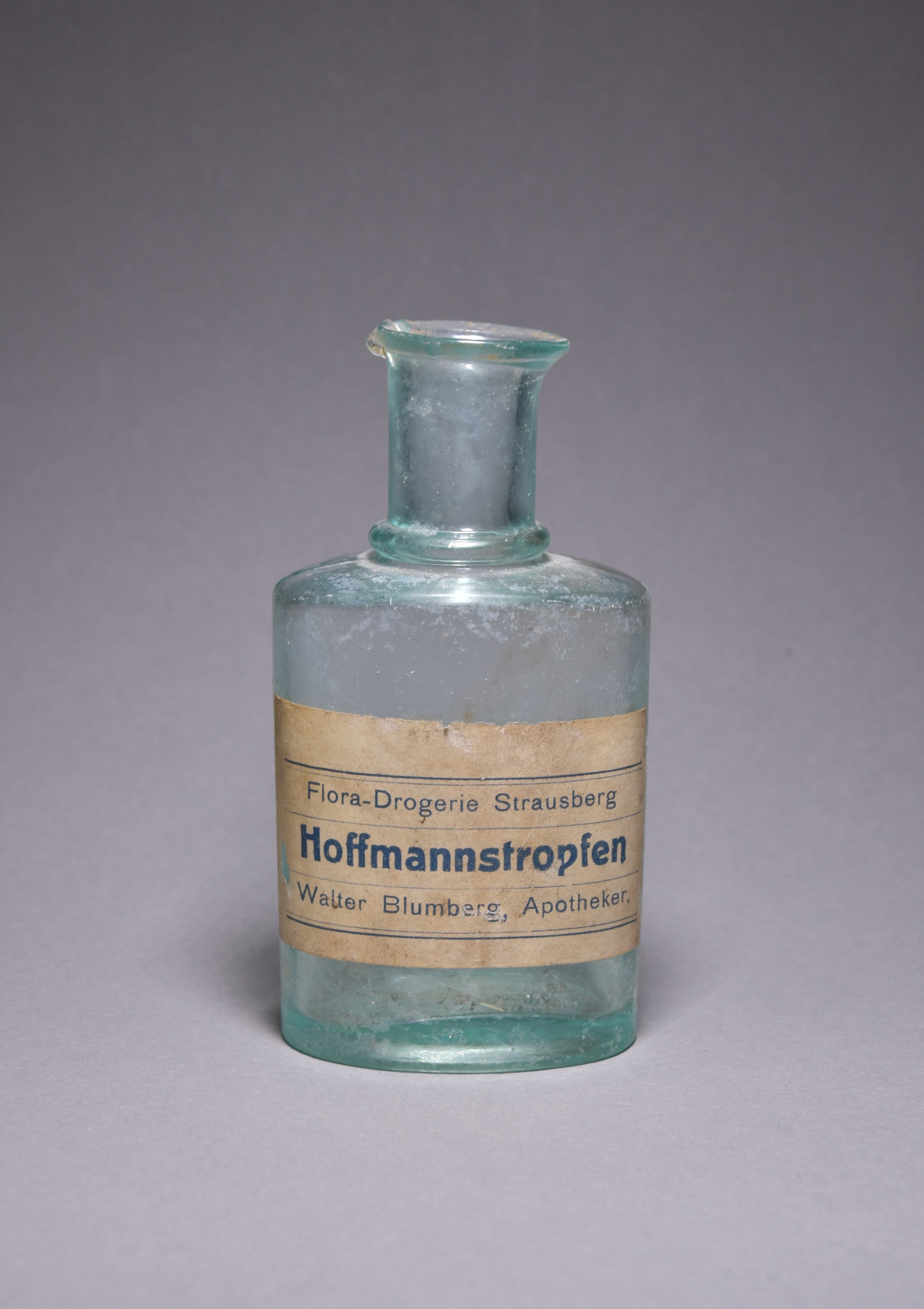 Drogeriefläschchen (Stadtmuseum Strausberg CC BY-NC-SA)