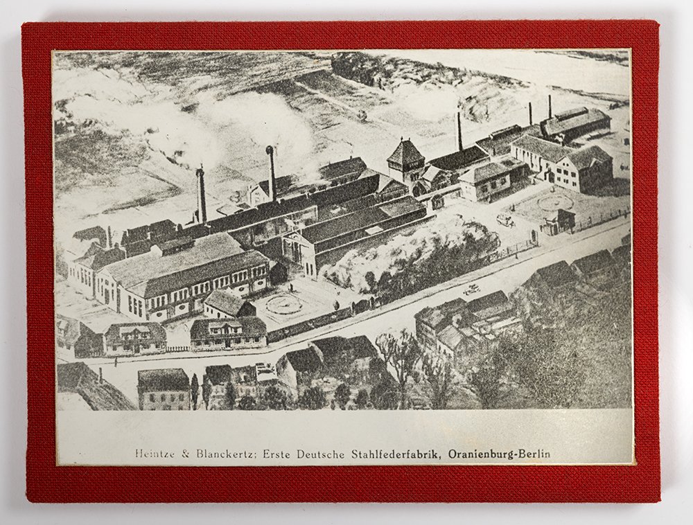 Wandbild "Heintze&Blanckertz - Erste Deutsche Stahlfederfabrik" (ReMO - Regionalmuseum Oberhavel CC BY-NC-SA)