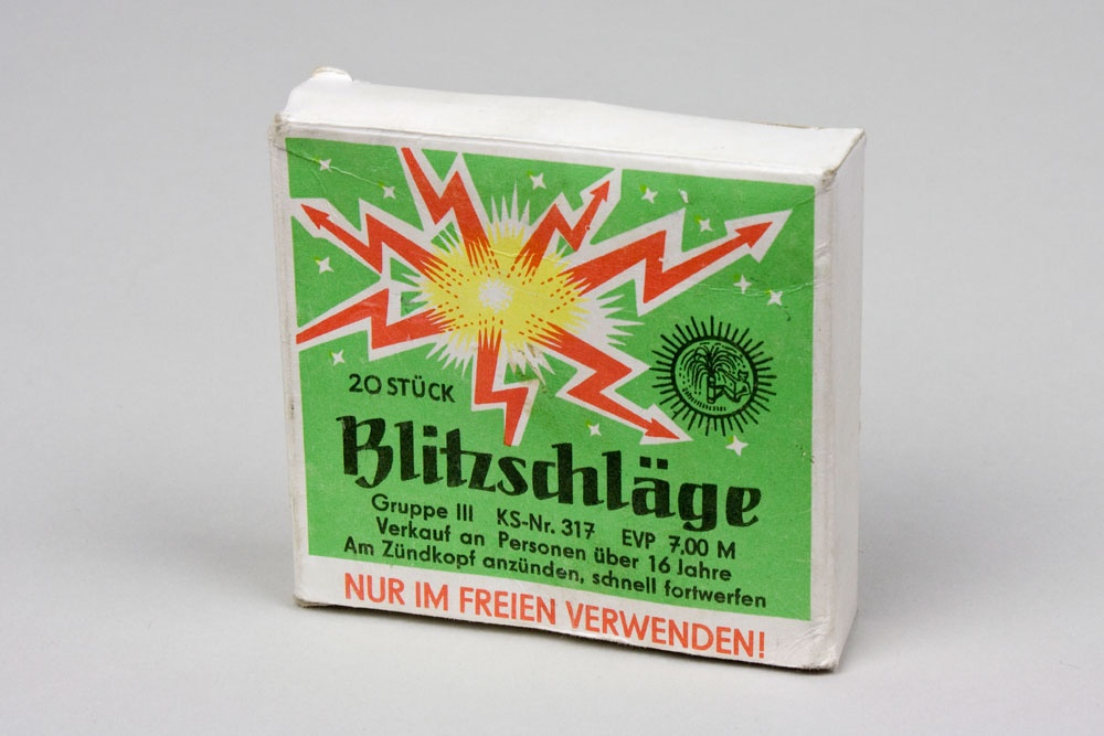 Blitzschäge (Sylvesterknaller) (Kreismuseum Finsterwalde CC BY-NC-SA)