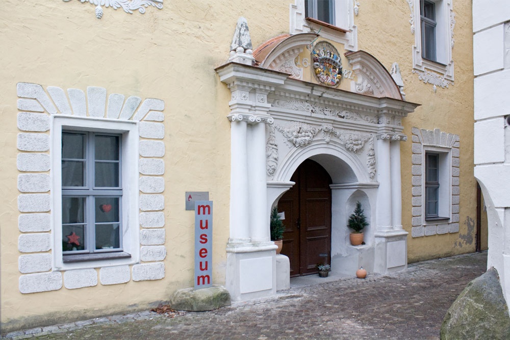 Sächsisches Eingangsportal des Schlosses (Stadt- und Regionalmuseum Lübben CC BY-NC-SA)