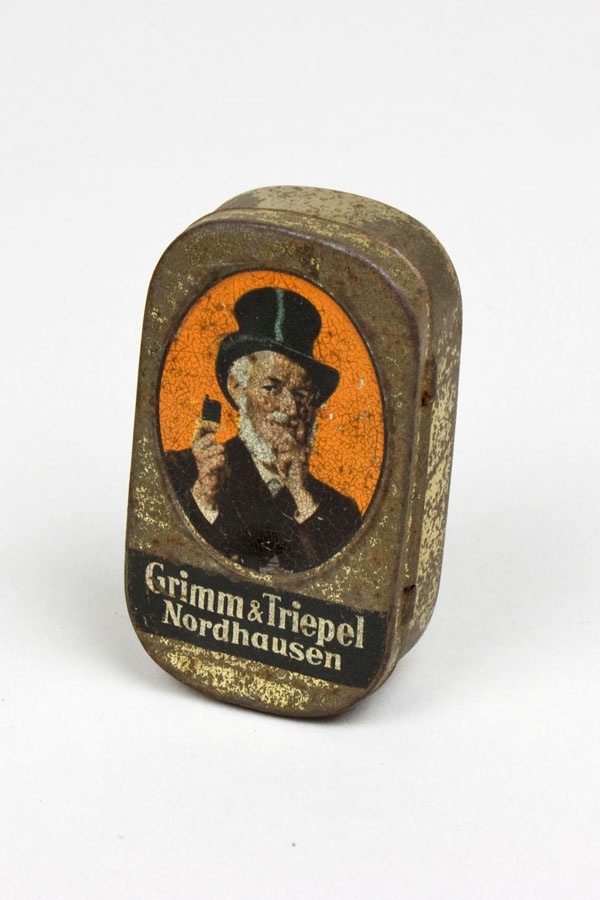 Blechdose Grimm & Triebel (Kreismuseum Finsterwalde CC BY-NC-SA)