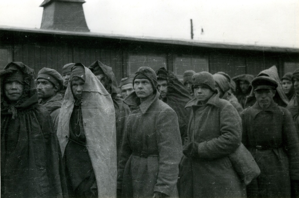 Ankunft in Sachsenhausen (Staatliches Archiv, Prag RR-F)