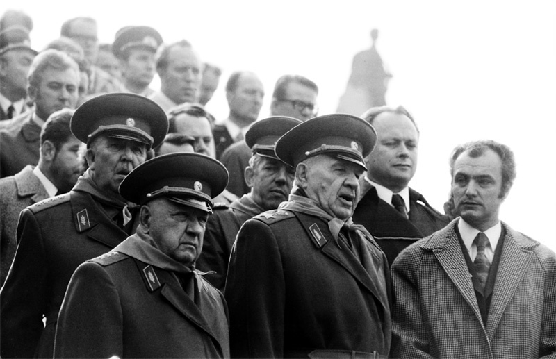 Besuch Marschall Tschuikow in der Seelower Gedenkstätte (Gedenkstätte Seelower Höhen CC BY-NC-SA)