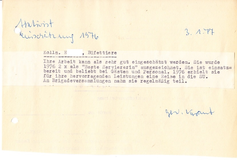 Beurteilung durch den Betrieb (Museum Utopie und Alltag. Alltagskultur und Kunst aus der DDR CC BY-NC-SA)