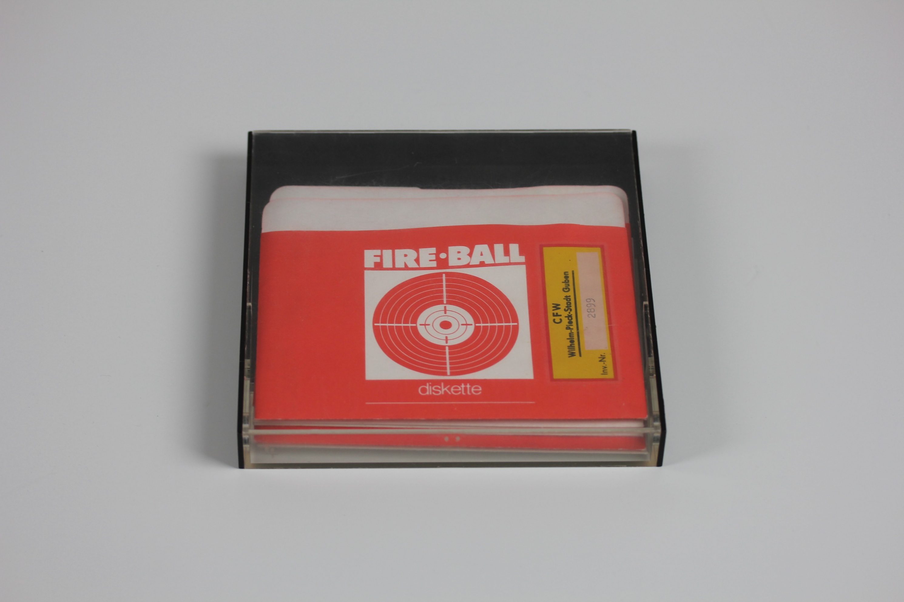 Fireball-Diskettenbox (Museum Utopie und Alltag. Alltagskultur und Kunst aus der DDR CC BY-NC-SA)