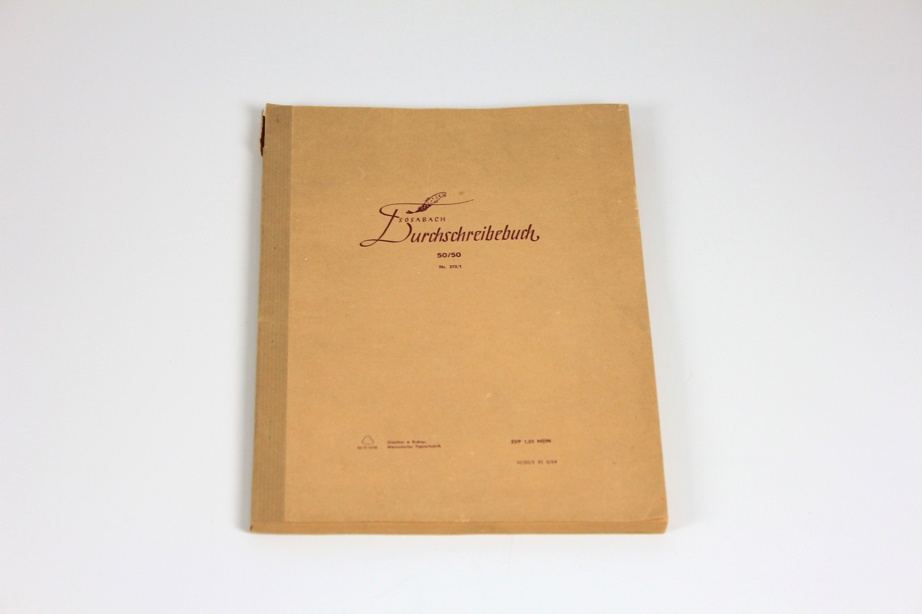 Durschreibebuch für Notizen (Museum Utopie und Alltag. Alltagskultur und Kunst aus der DDR CC BY-NC-SA)