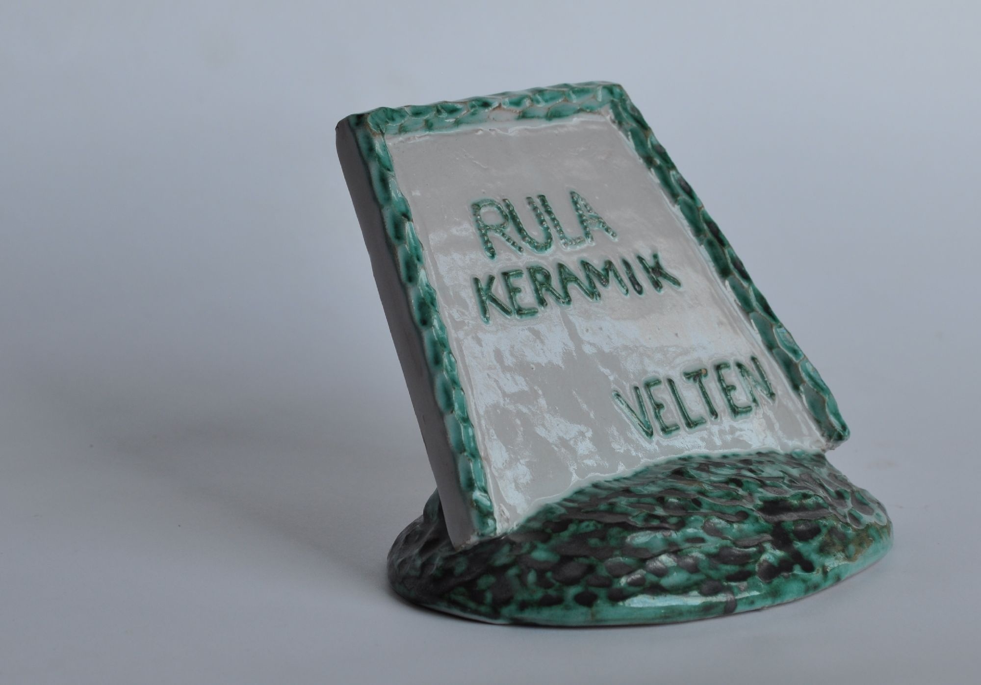 Werbeaufsteller Rula-Keramik (Ofen- und Keramikmuseum Velten CC BY-NC-SA)