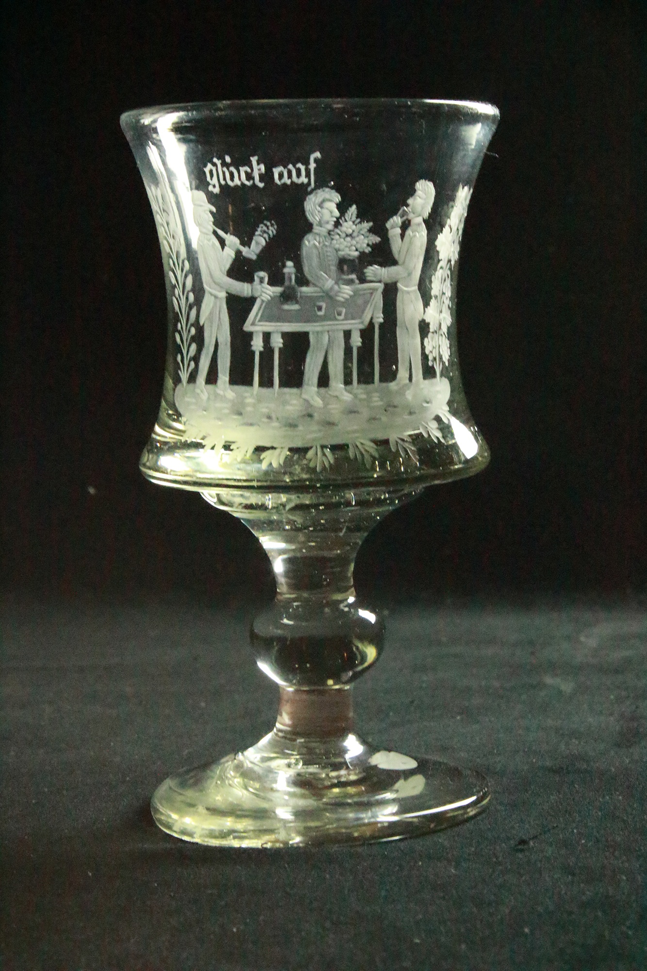 Trinkglas/Kelch aus der Serie/Garnitur Nr. 19 (Replik) (Museum Baruther Glashütte CC BY-NC-SA)