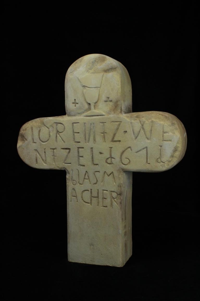 Kreuz (Museum Baruther Glashütte CC BY-NC-SA)