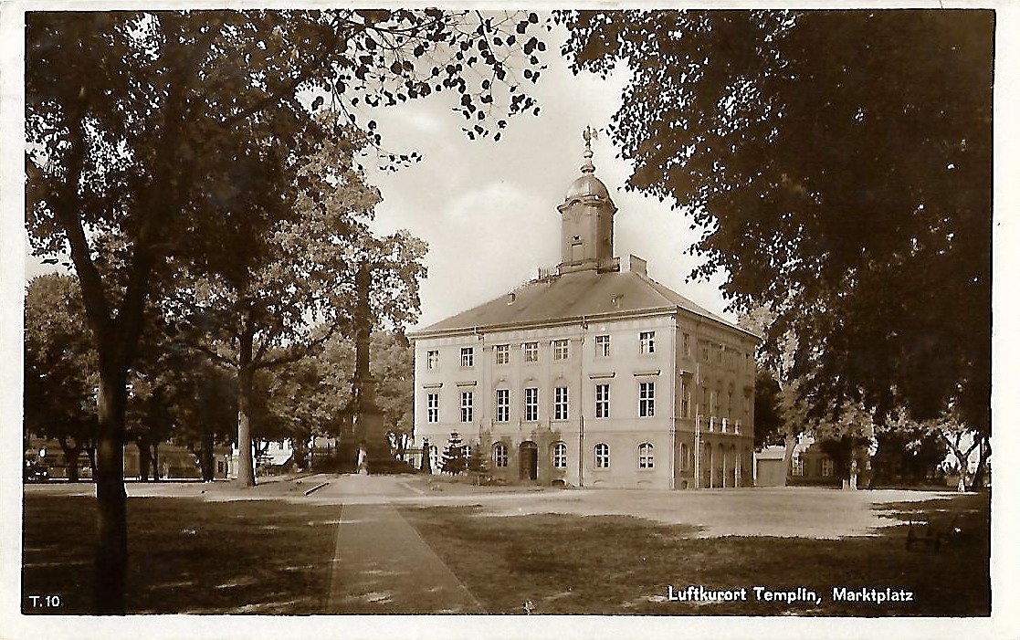Ansichtskarte Rathaus in Templin (Museum für Stadtgeschichte Templin CC BY-NC-SA)