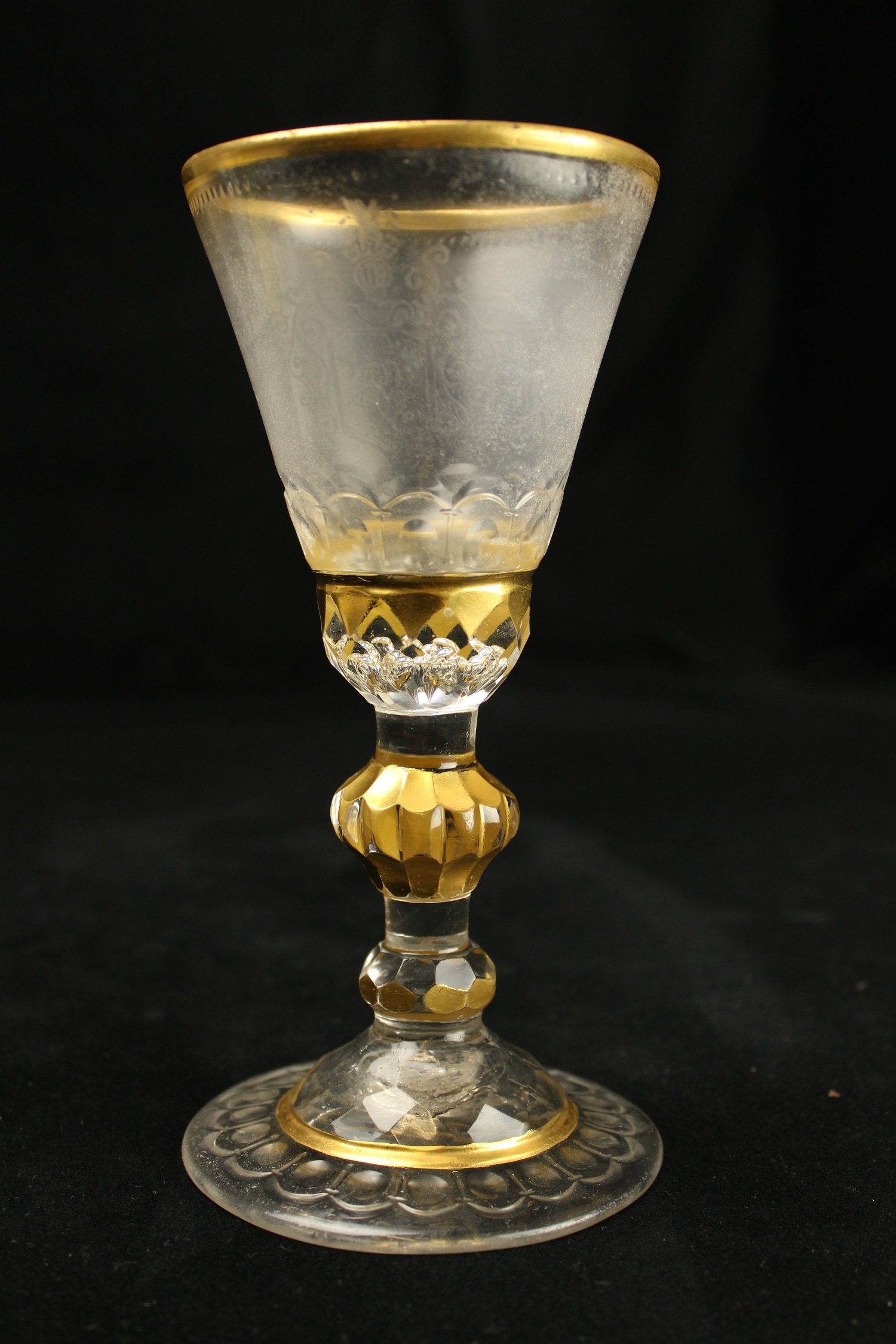 Glas-Pokal, Brandenburg Zechlin (Museum Baruther Glashütte CC BY-NC-SA)