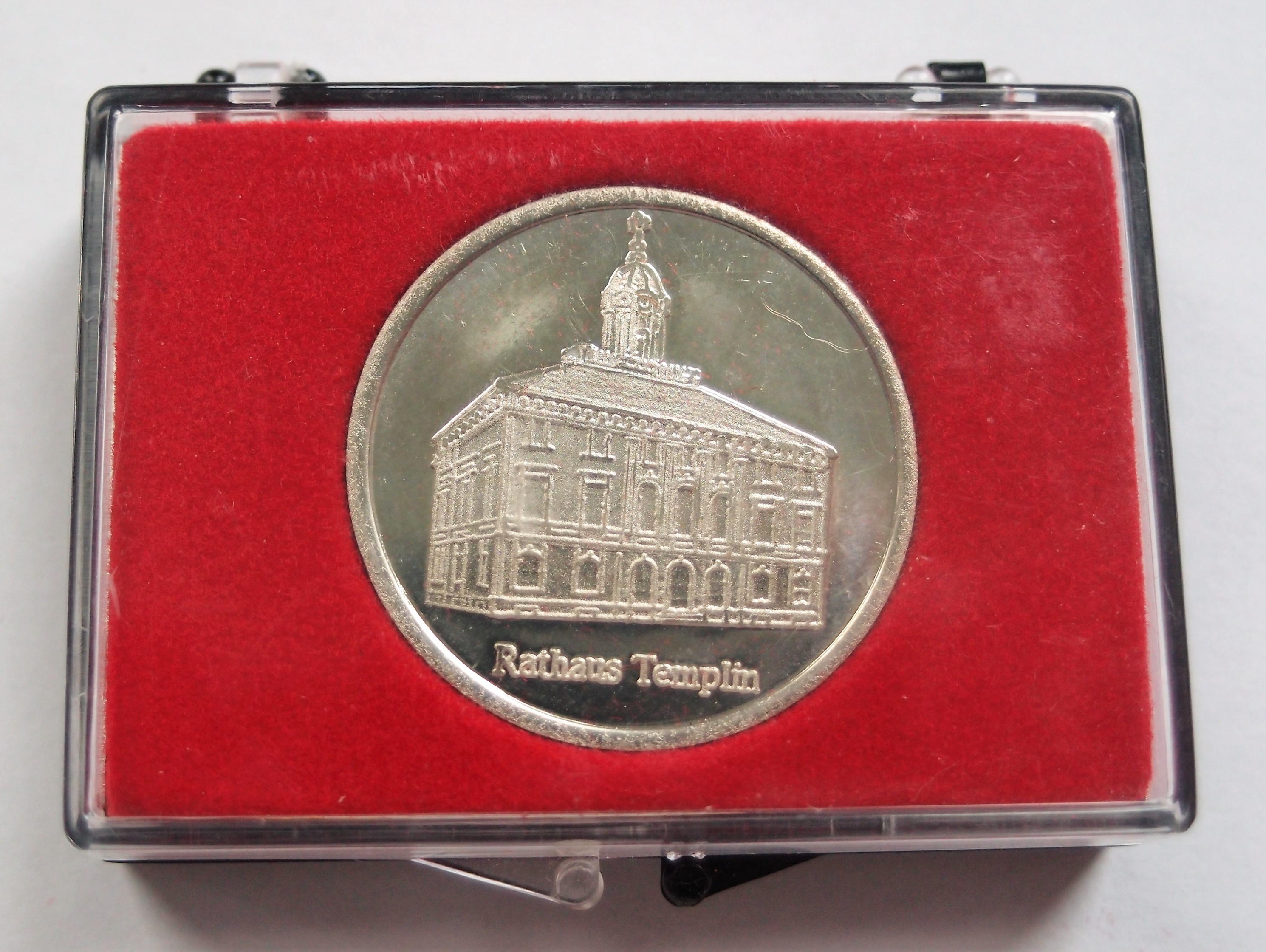 Medaille Rathaus Templin 1993 (Museum für Stadtgeschichte Templin CC BY-NC-SA)