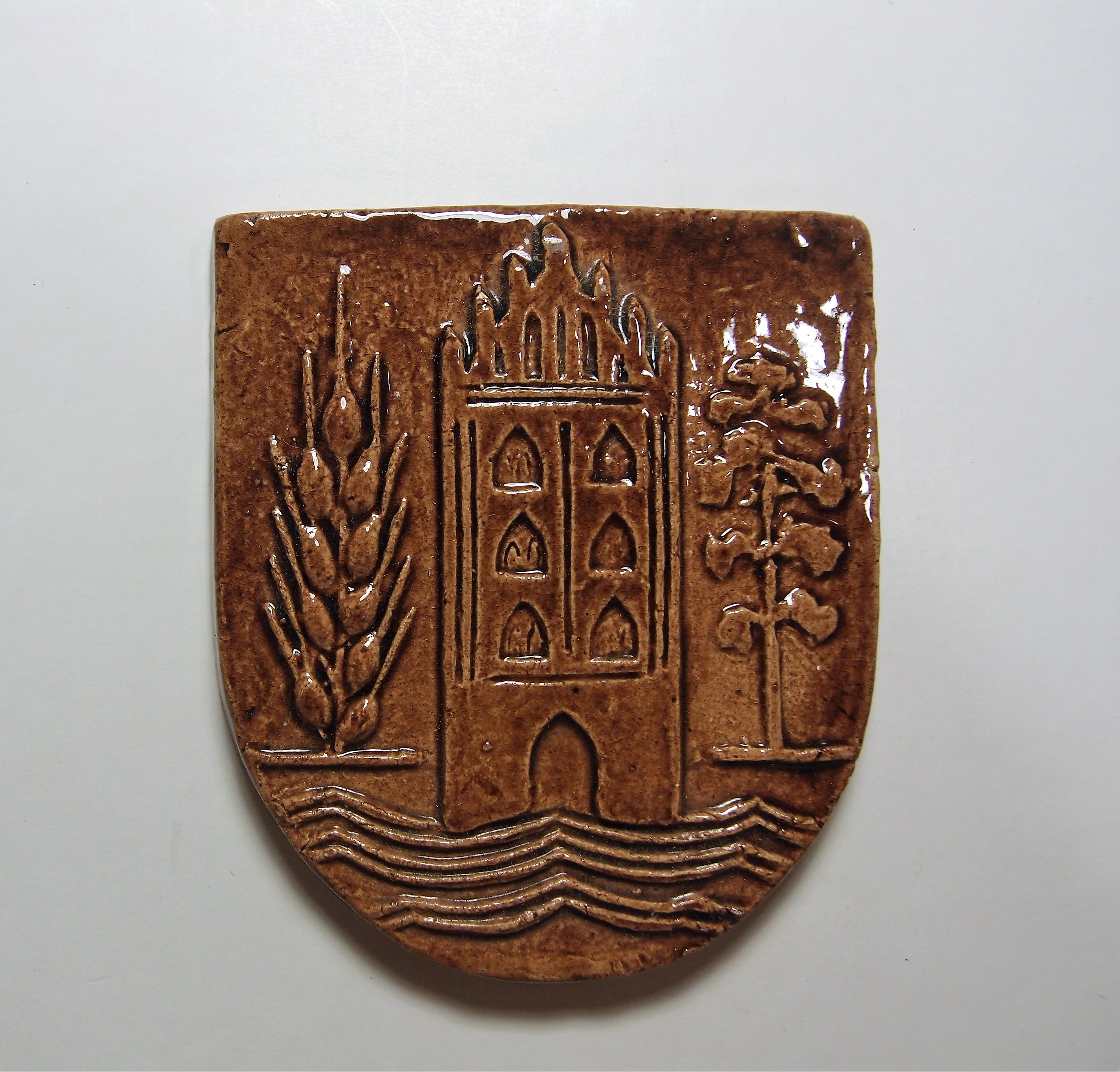 Keramikplakette Wappen Landkreis Templin (Museum für Stadtgeschichte Templin CC BY-NC-SA)