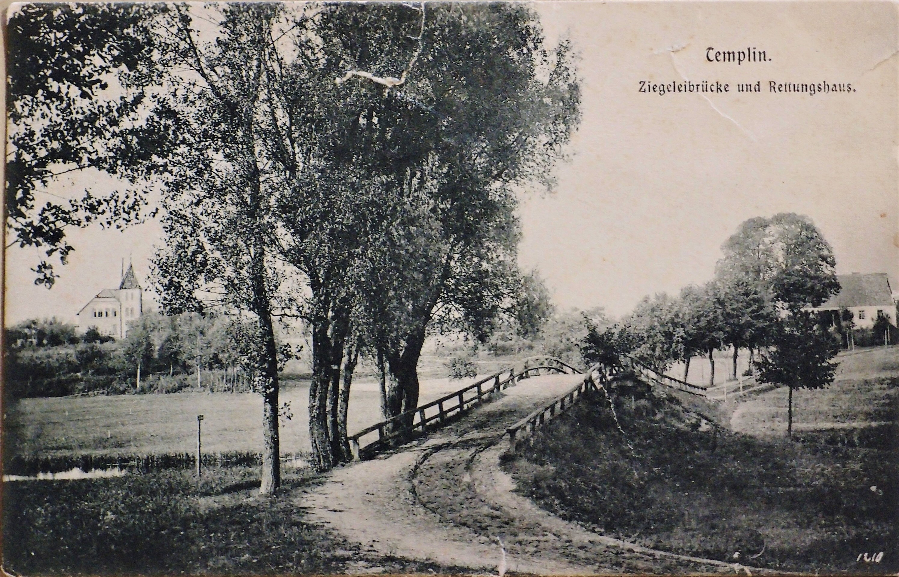 Ansichtskarte "Ziegeleibrücke und Rettungshaus" in Templin (Museum für Stadtgeschichte Templin CC BY-NC-SA)