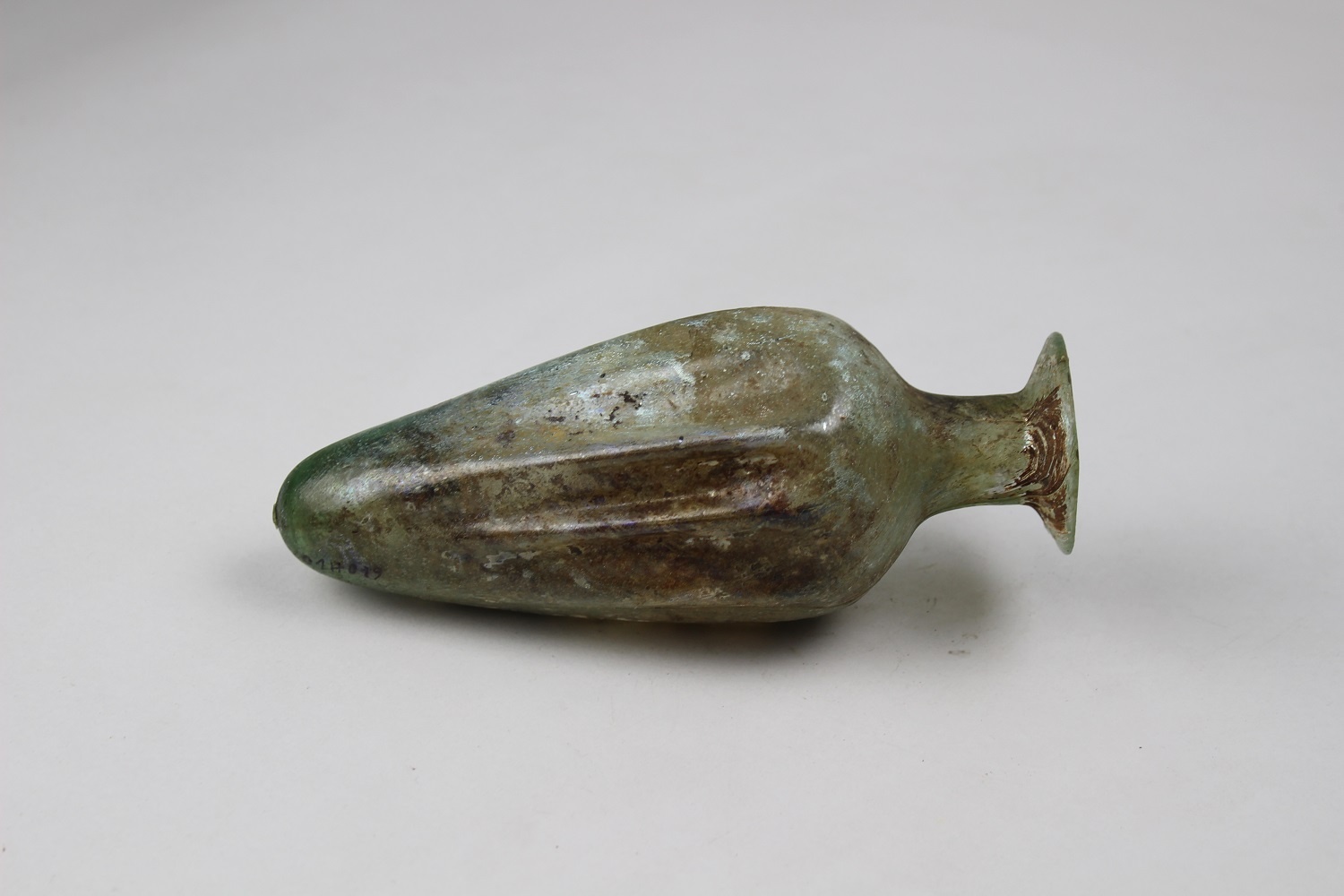 Römische Faltenflasche (Museum Baruther Glashütte CC BY-NC-SA)