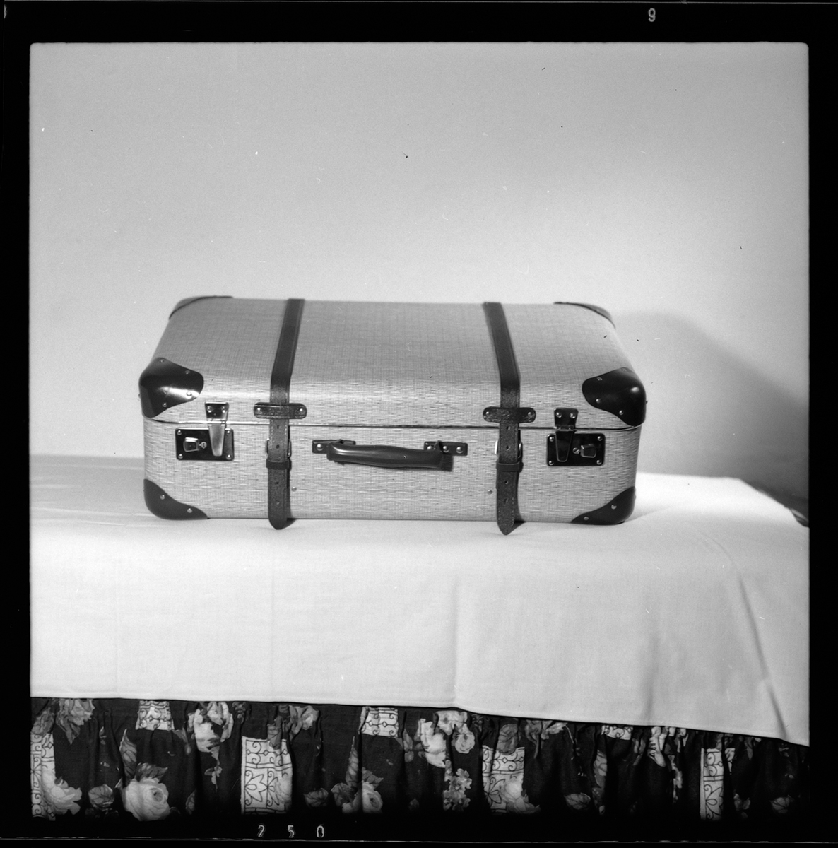 Koffer (Müllroser Heimatmuseum im Haus des Gastes / Lorenz Kienzle / Dr. med. dent. Hartmut Felgendreher, Frankfurt (Oder) und Dr. med. Detlef Felgendreher, Falkenhagen CC BY-NC-SA)