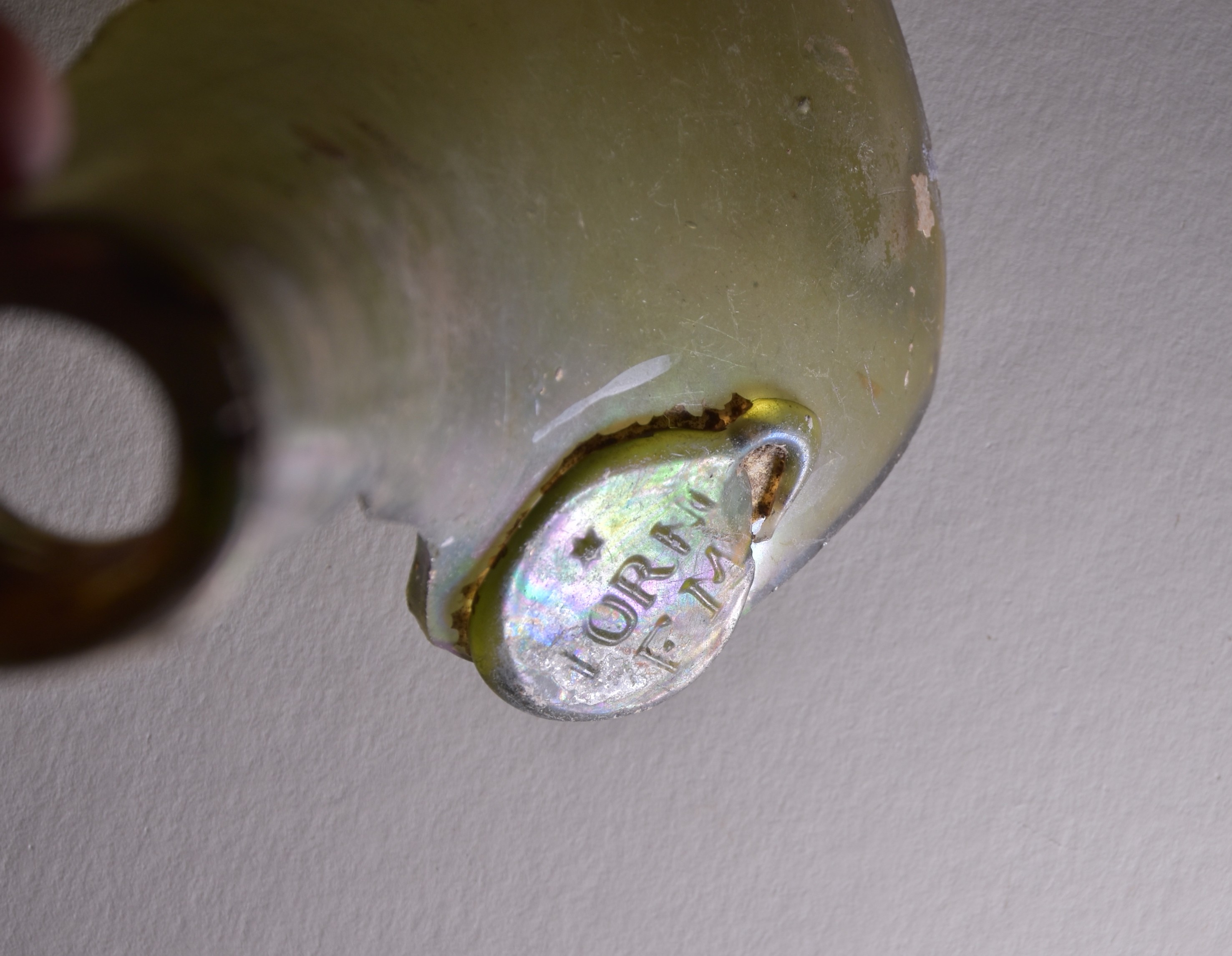 Flaschenhals mit seltener Tornower Glasmarke (Museum Fürstenwalde CC BY-NC-SA)