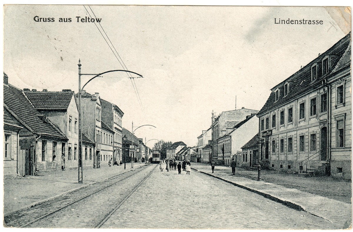 Gruss aus Teltow Lindenstraße (Heimatmuseum Stadt Teltow CC BY-NC-SA)