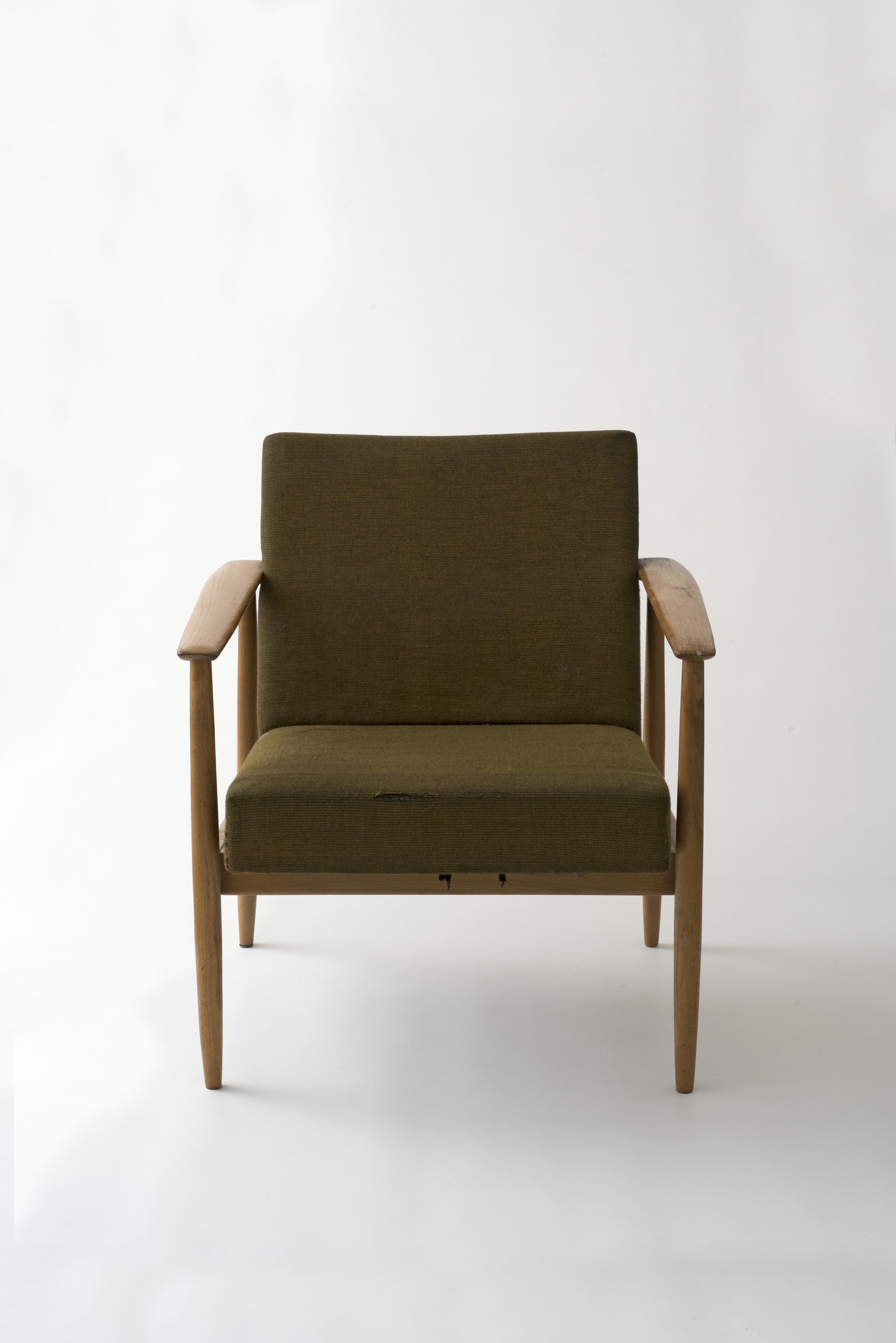 Grüner Sessel (Museum Utopie und Alltag. Alltagskultur und Kunst aus der DDR CC BY-NC-SA)