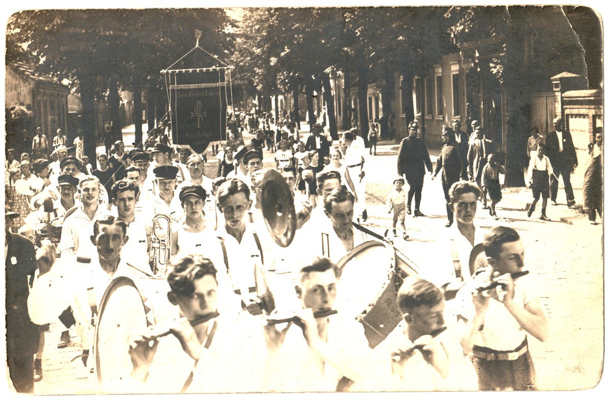 Teltow, Sportfest 1928 (s/w) (Heimatmuseum Stadt Teltow CC BY-NC-SA)