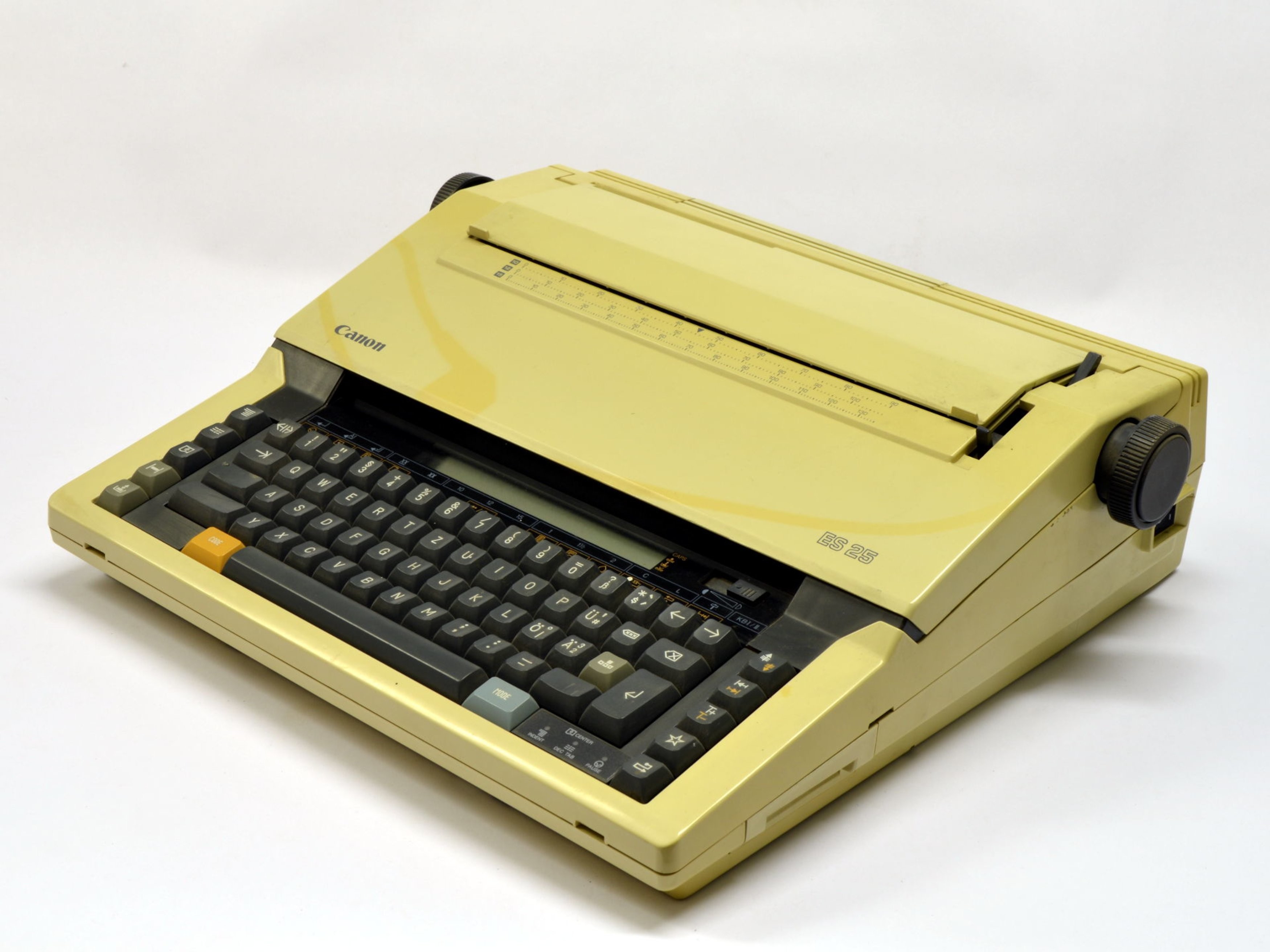 Elektronische Schreibmaschine - Canon ES 25 (Museumsfabrik Pritzwalk CC BY-NC-SA)