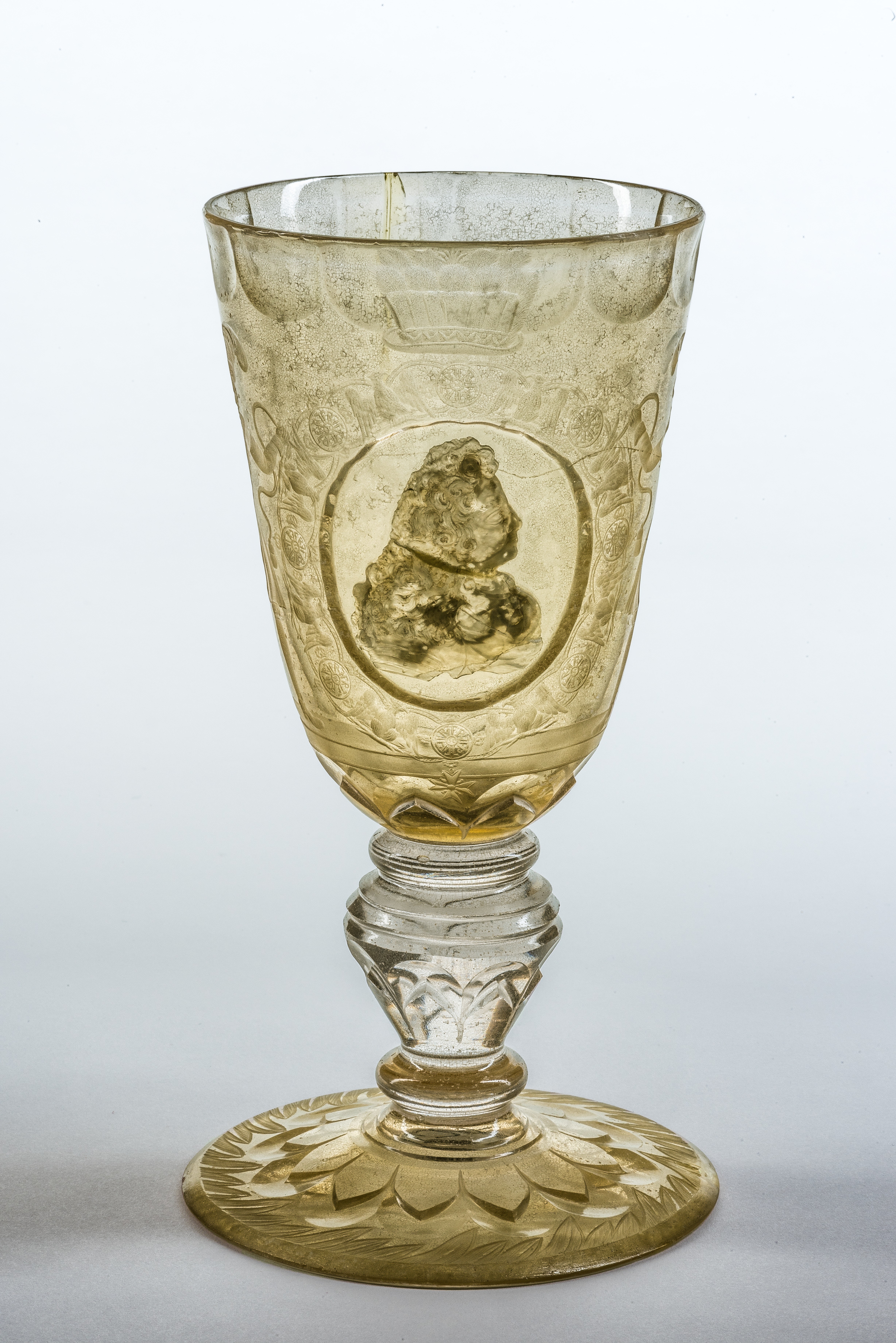 Pokal mit Pastenbildnis Friedrichs I., XIII 721. (Stiftung Preußische Schlösser und Gärten Berlin-Brandenburg CC BY-NC-SA)