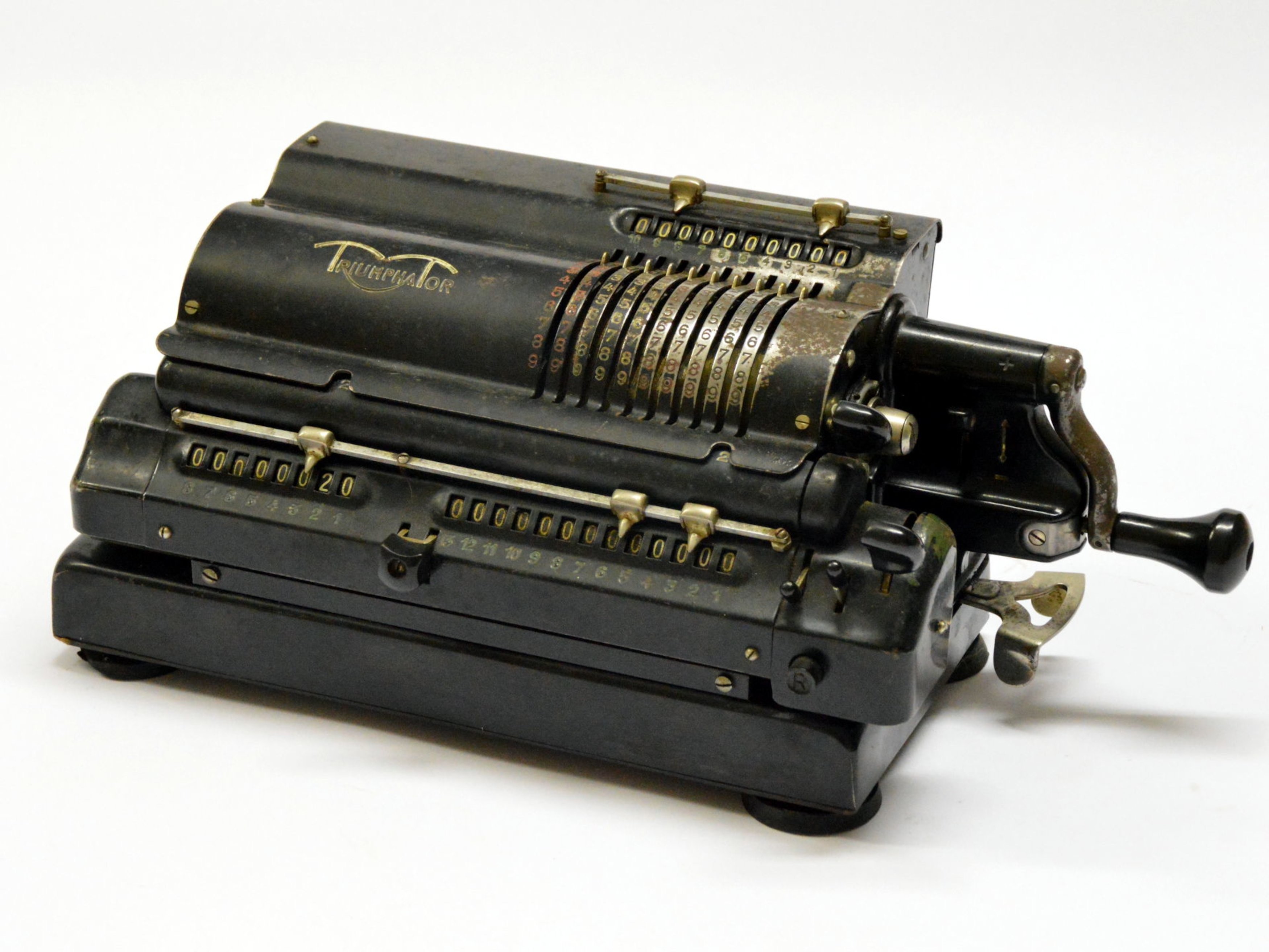 Rechenmaschine - Triumphator CRN 1 (Museumsfabrik Pritzwalk CC BY-NC-SA)