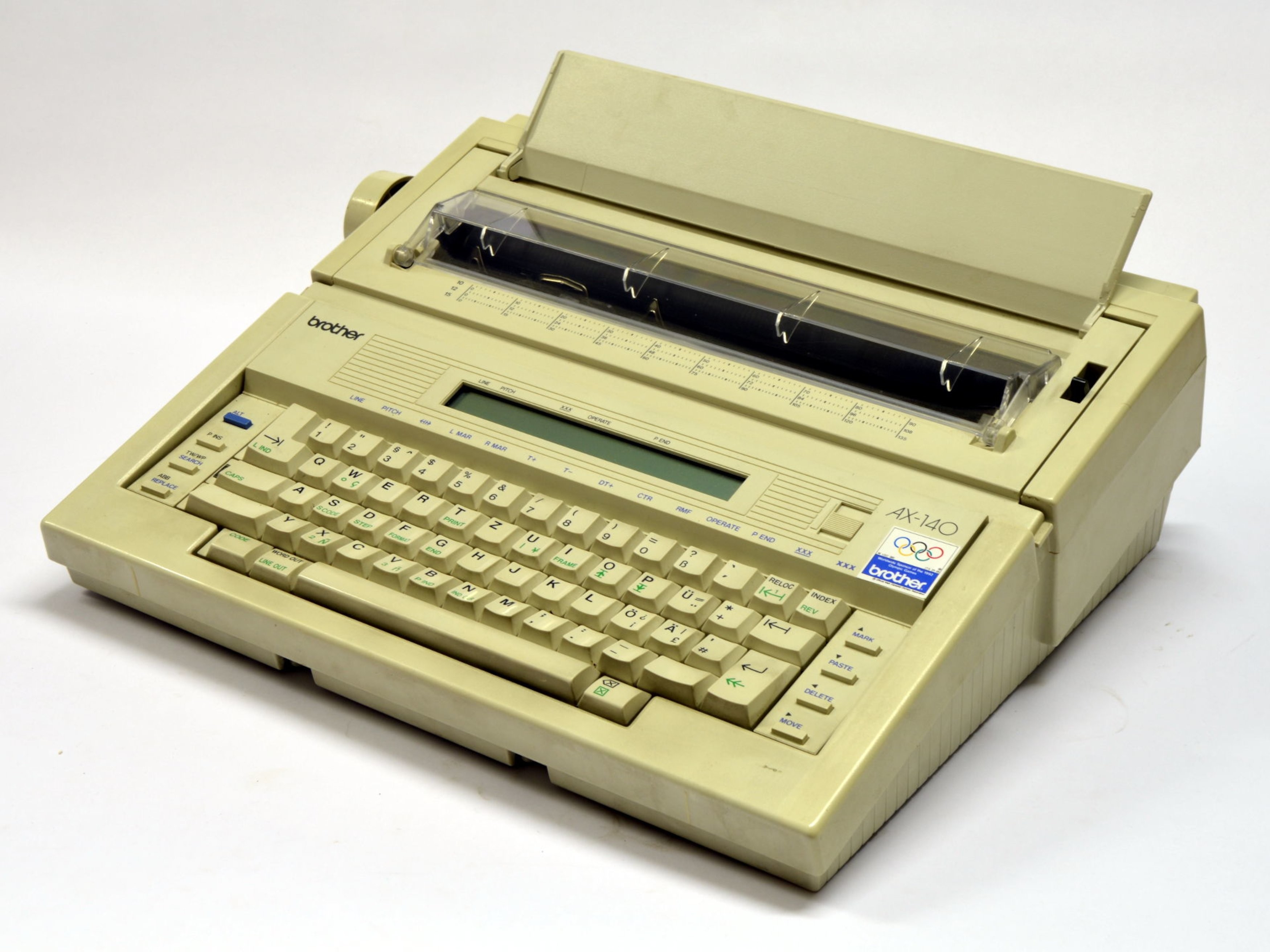 Schreibmaschine - Brother AX - 140 (Museumsfabrik Pritzwalk CC BY-NC-SA)