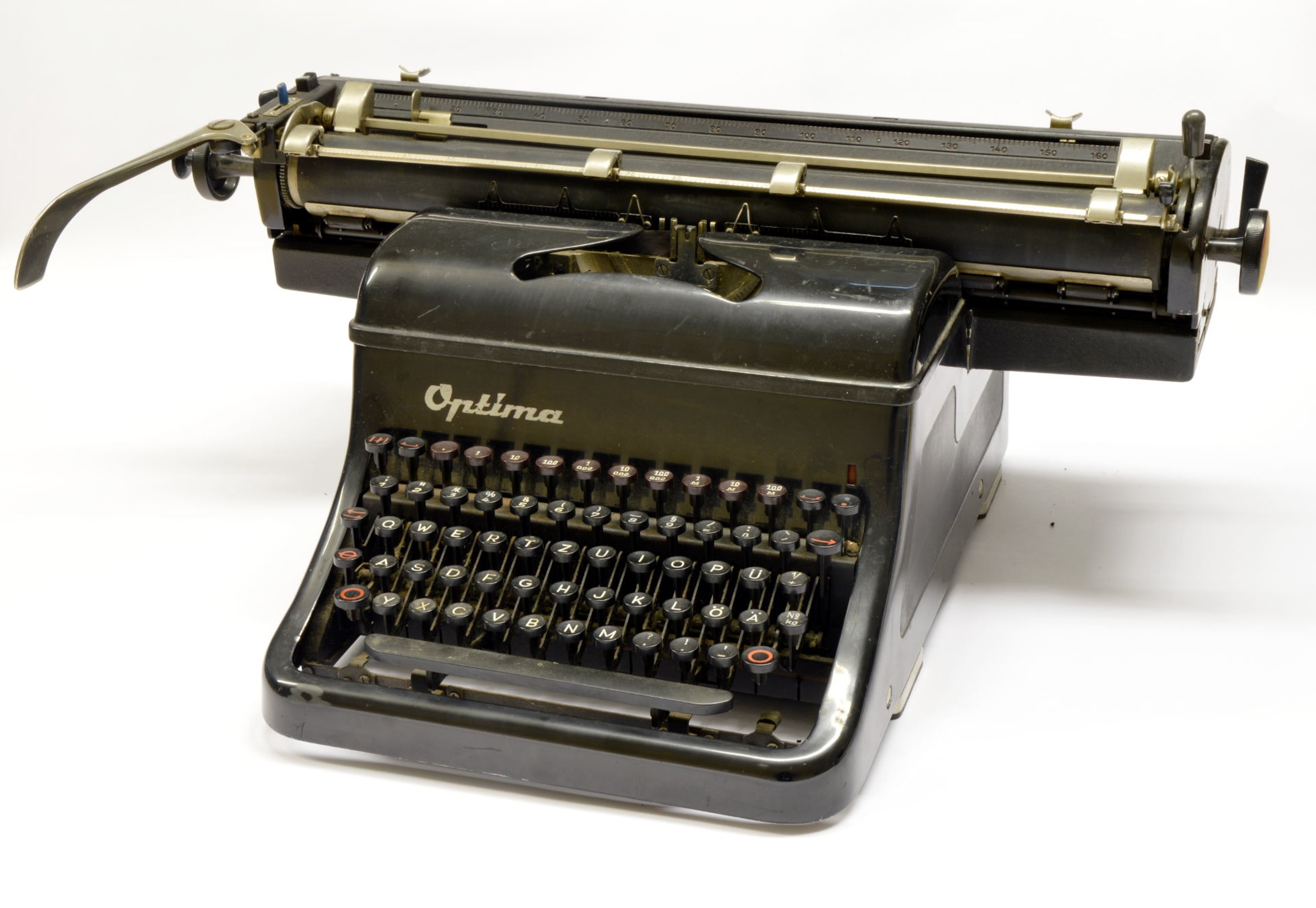 Schreibmaschine Optima (Museumsfabrik Pritzwalk CC BY-NC-SA)