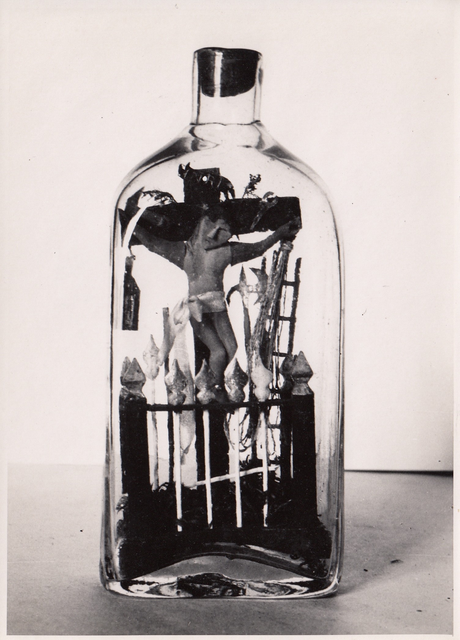 172: Flasche (Albert-Heyde-Stiftung CC BY-NC-SA)