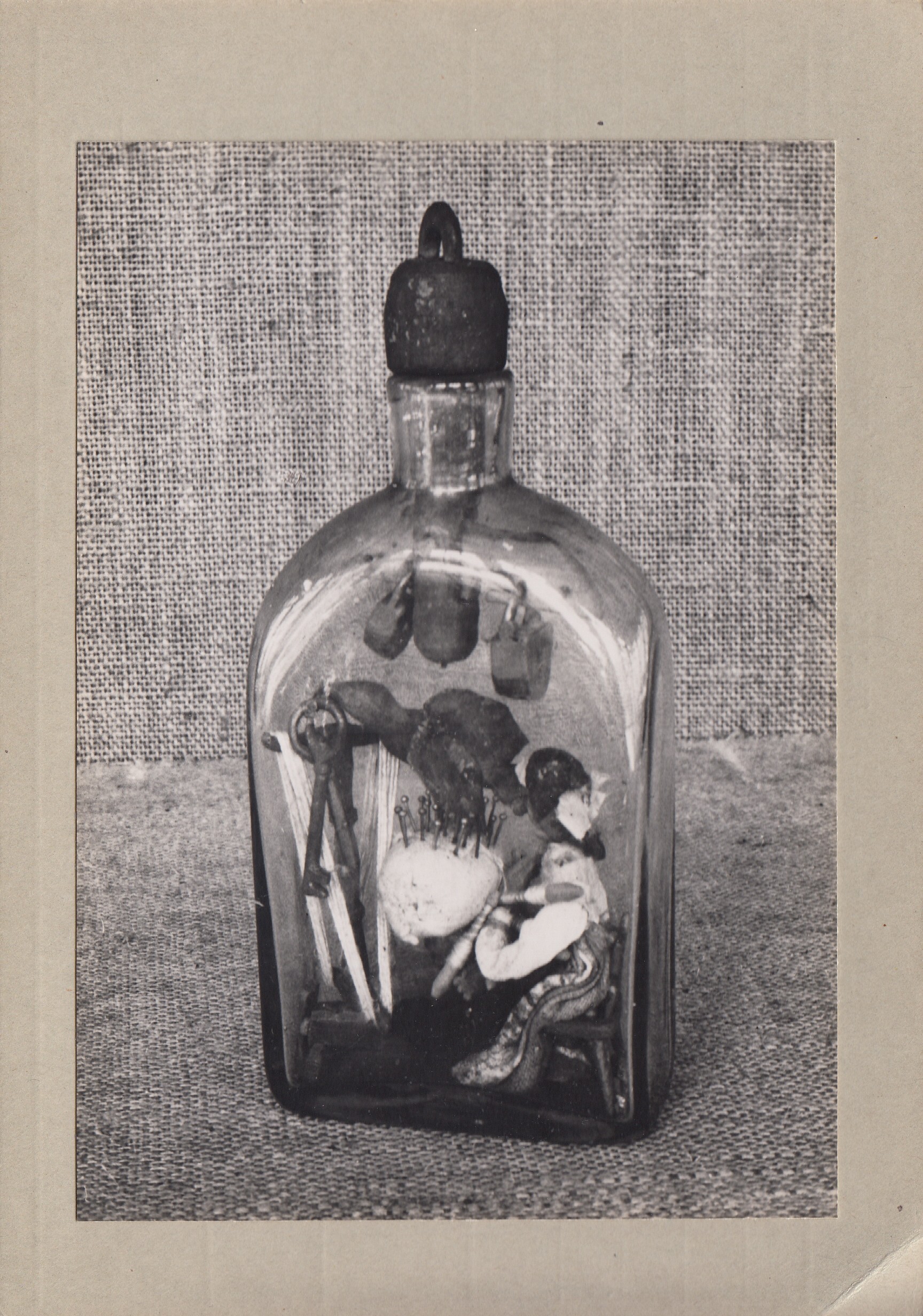 181: Flasche (Albert-Heyde-Stiftung CC BY-NC-SA)