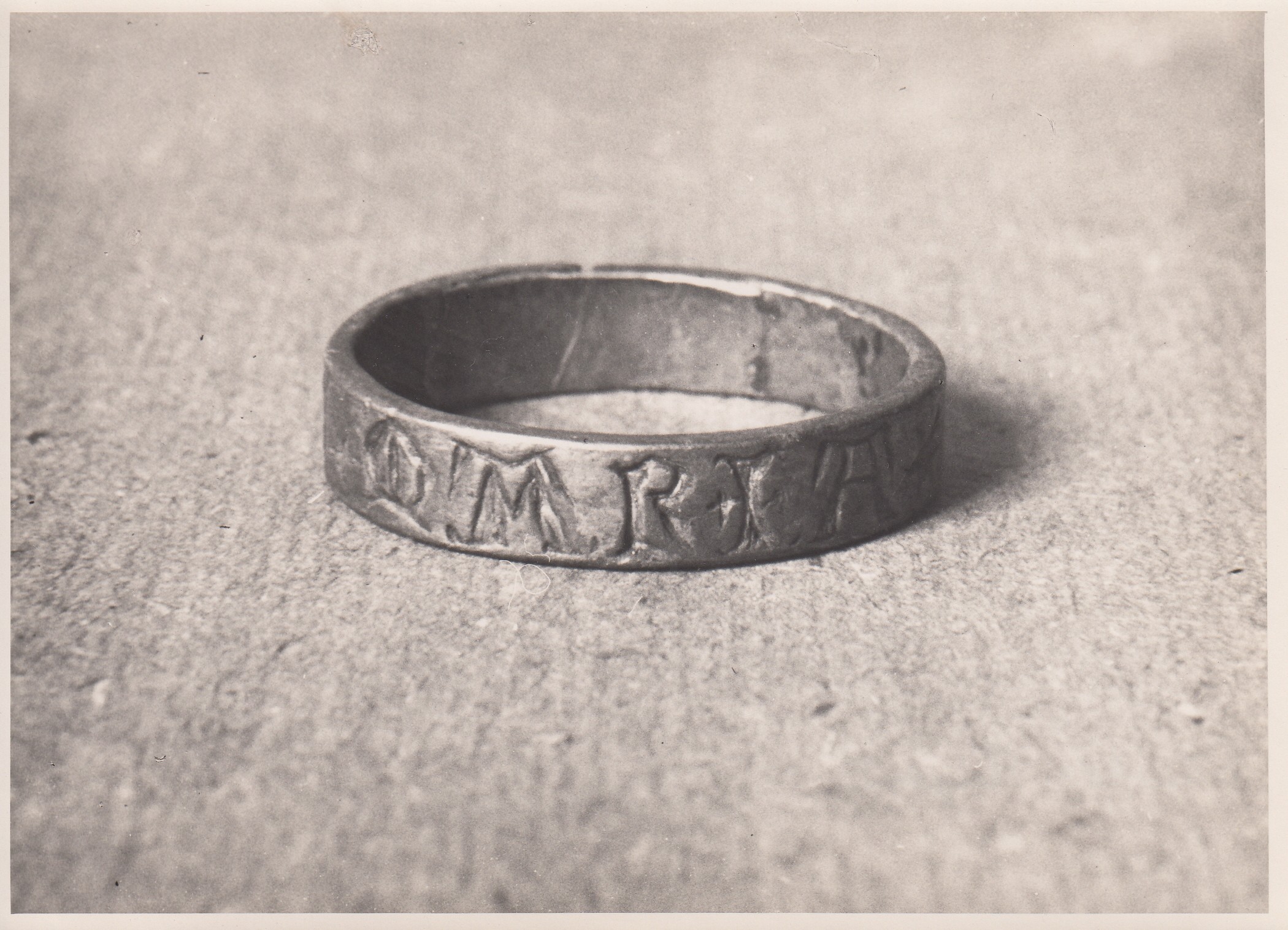 2117: Ring (Albert-Heyde-Stiftung CC BY-NC-SA)