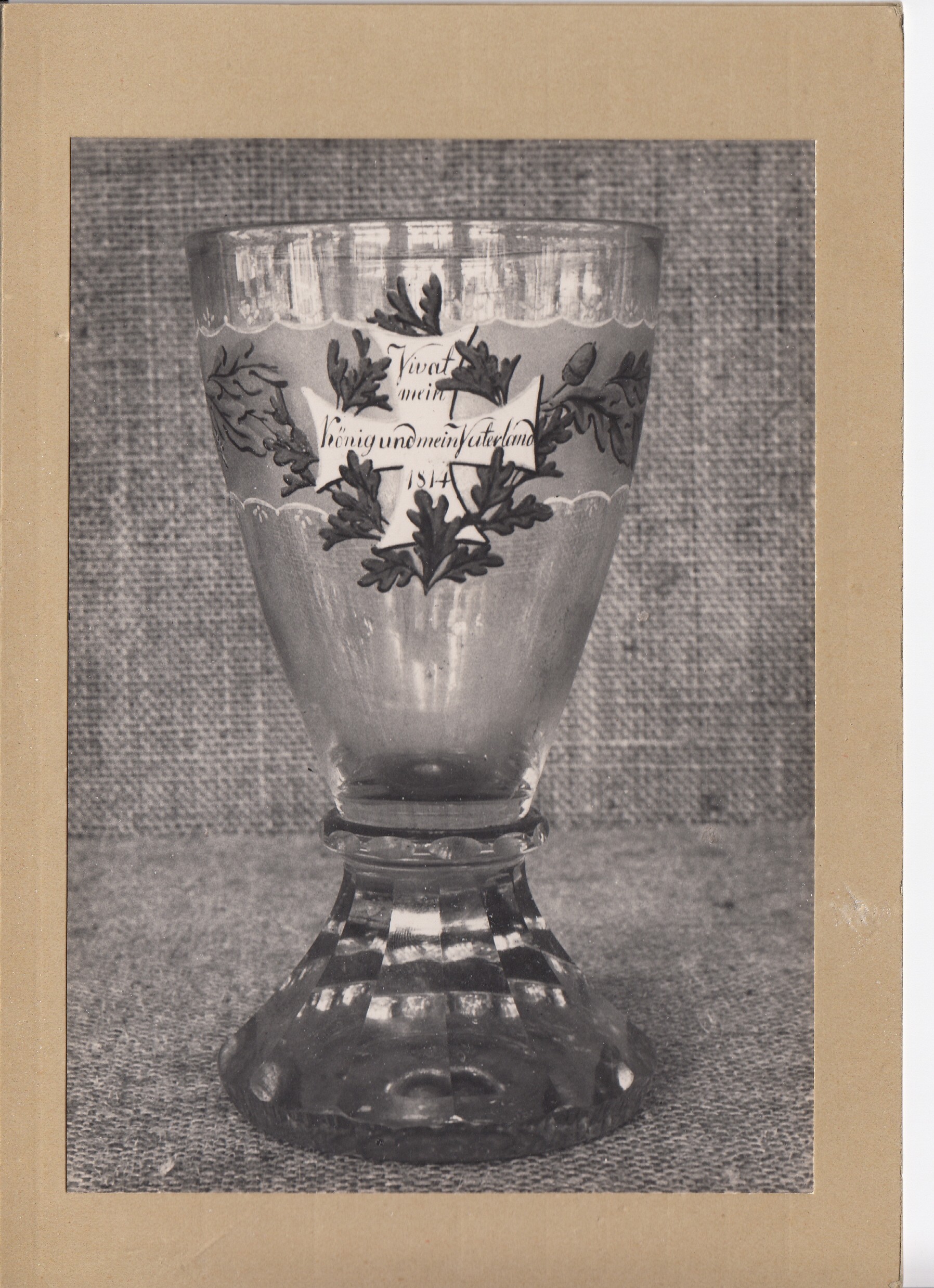 251: Trinkglas (Albert-Heyde-Stiftung CC BY-NC-SA)