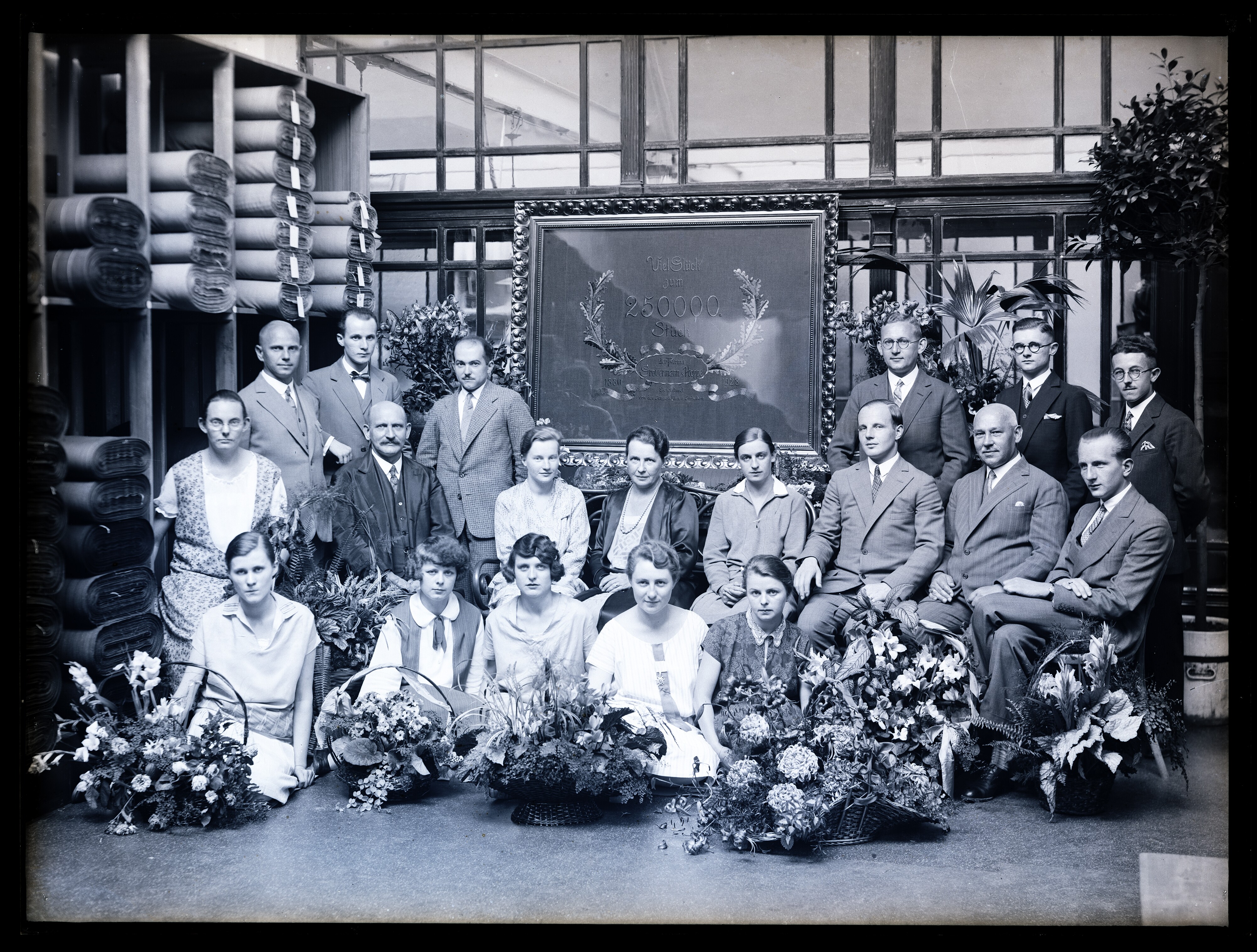 Gruppenfoto der Familien Grovermann & Hoppe (Stadtmuseum Cottbus CC BY-NC-SA)