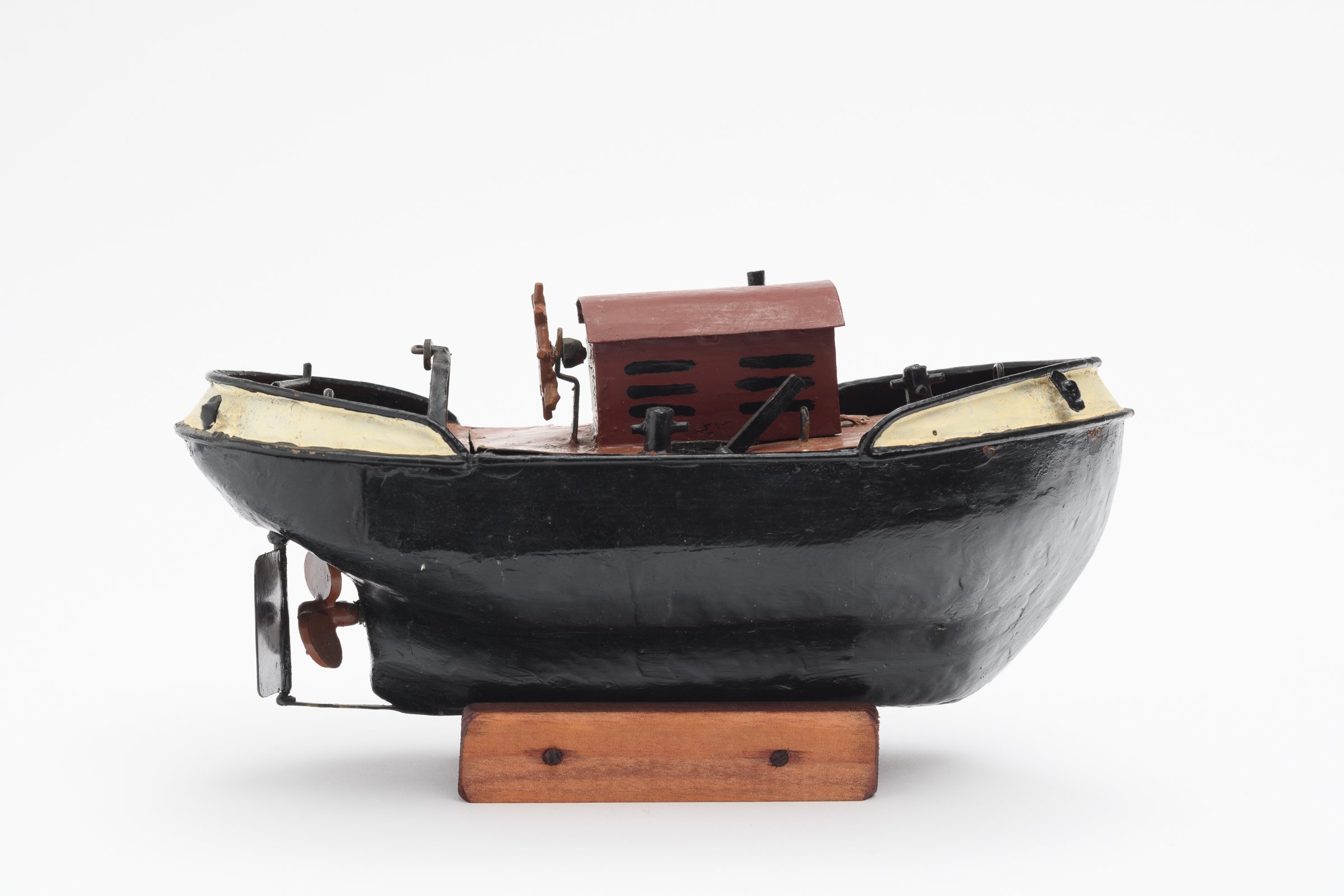 Modell Schlepper (Stoßboot) (Binnenschifffahrts-Museum Oderberg CC BY-NC-SA)