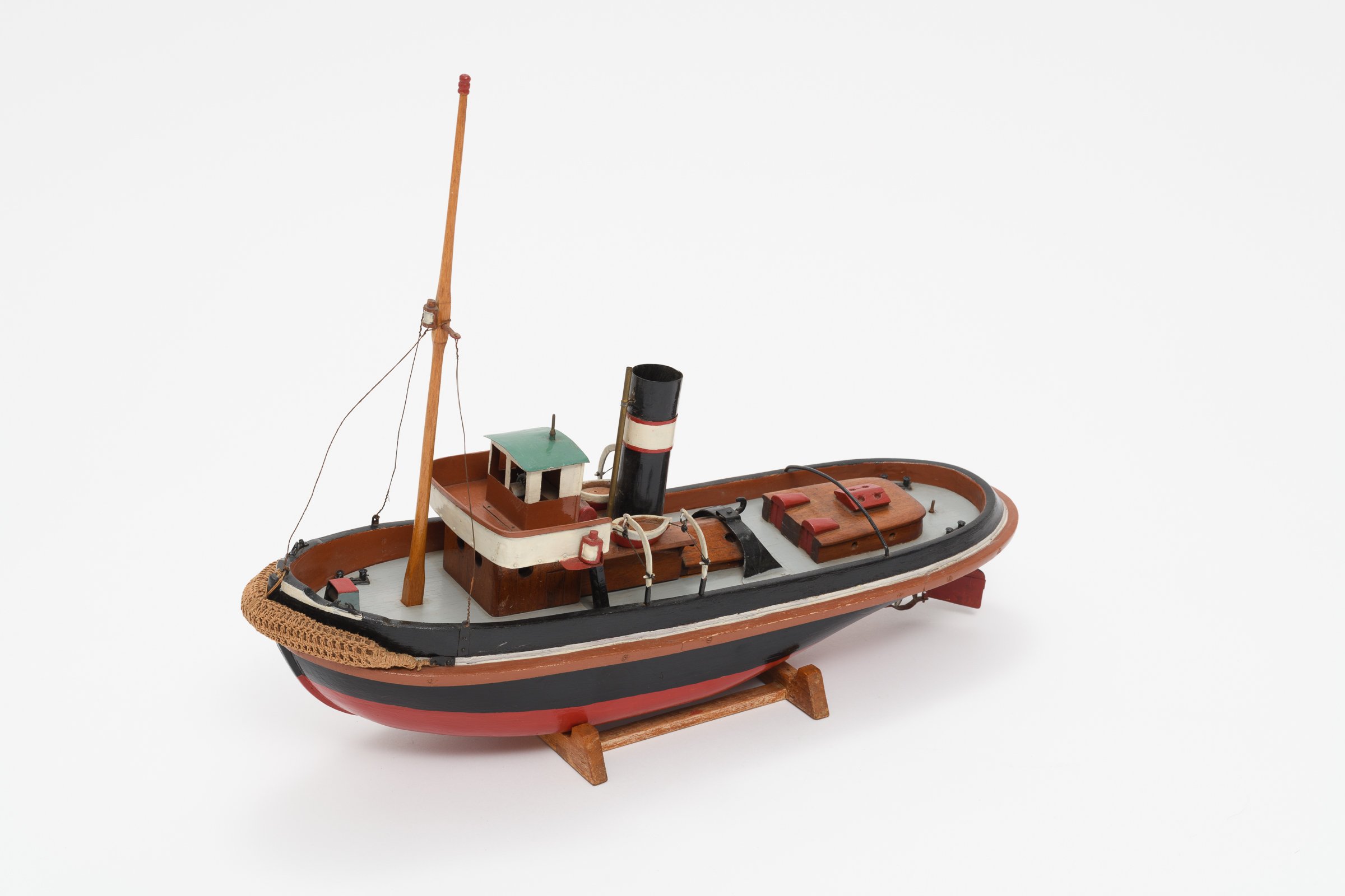 Modell Hafenschlepper (Binnenschifffahrts-Museum Oderberg CC BY-NC-SA)