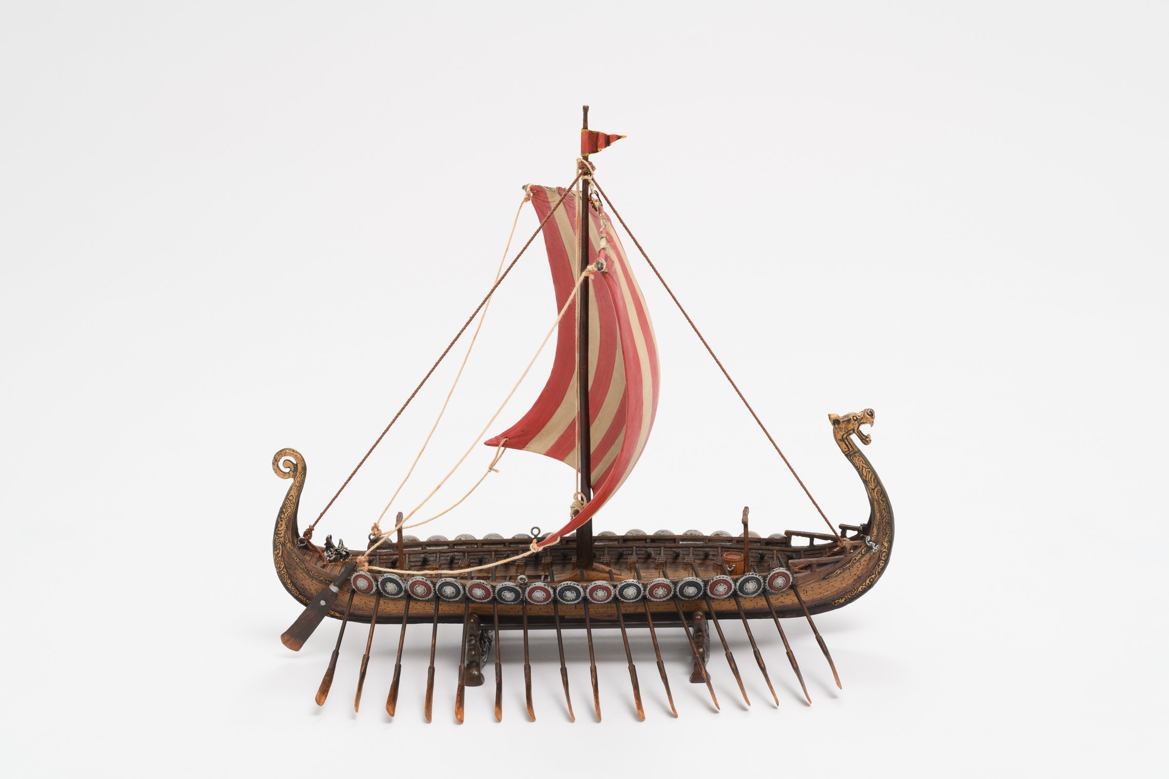 Modell eines Wikingerschiffs (Binnenschifffahrtsmuseum Oderberg CC BY-NC-SA)