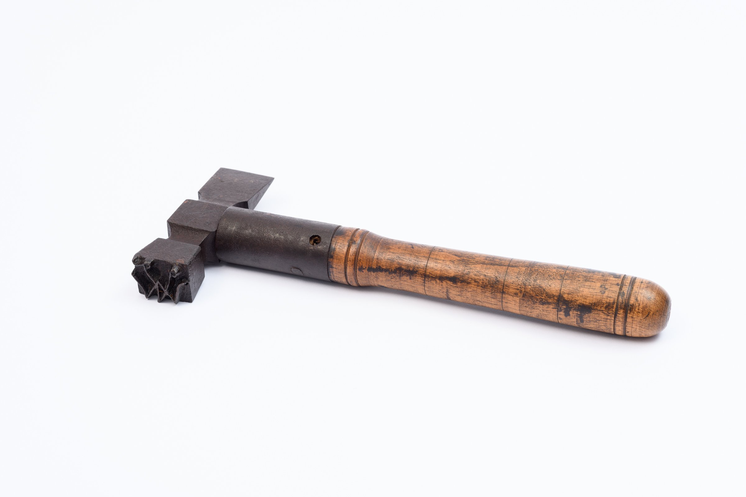 Anschlaghammer zur Kennzeichnung der Baumstämme (Binnenschifffahrts-Museum Oderberg CC BY-NC-SA)