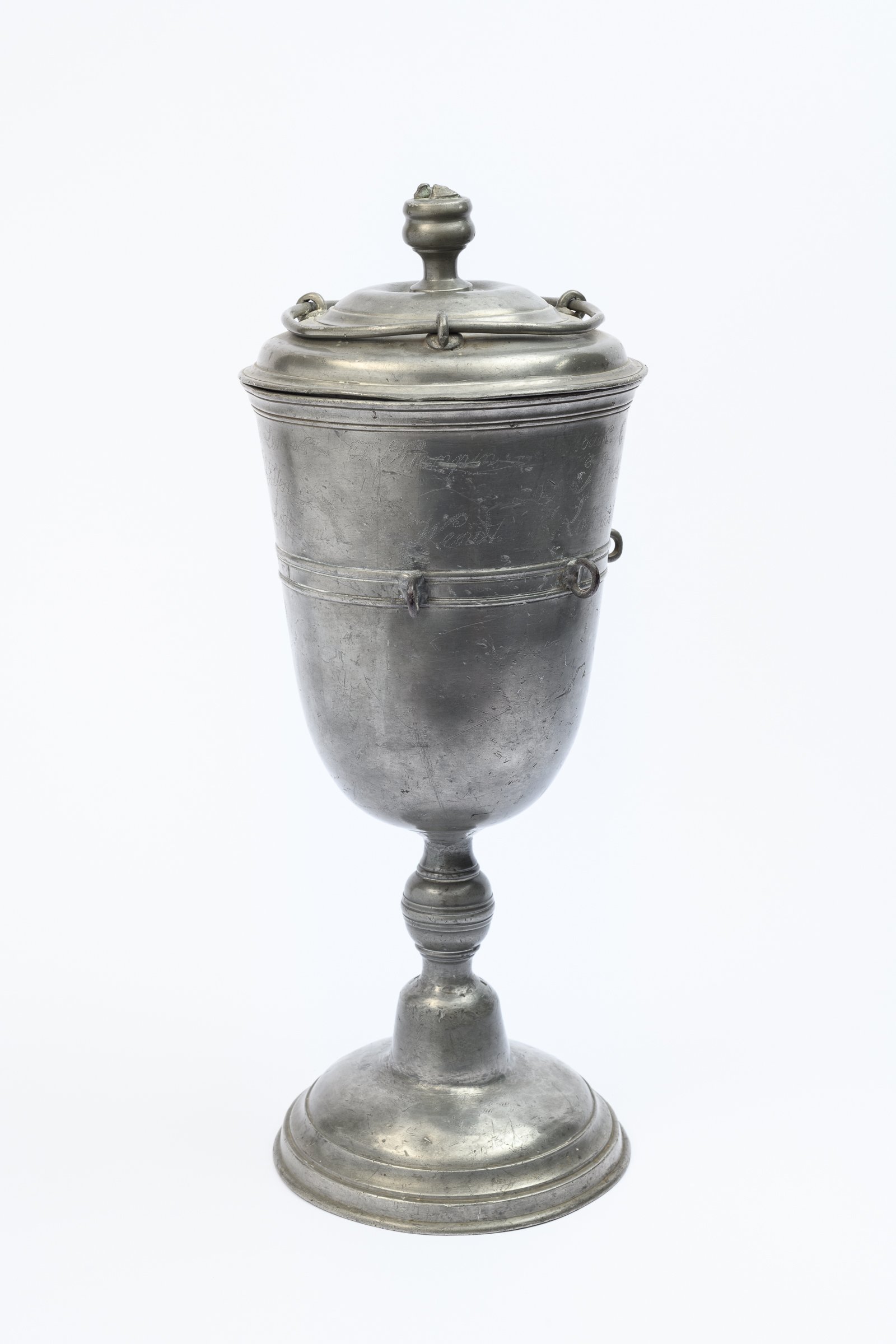 Willkomm-Pokal der Oderberger Zimmerleute (Binnenschifffahrts-Museum Oderberg CC BY-NC-SA)