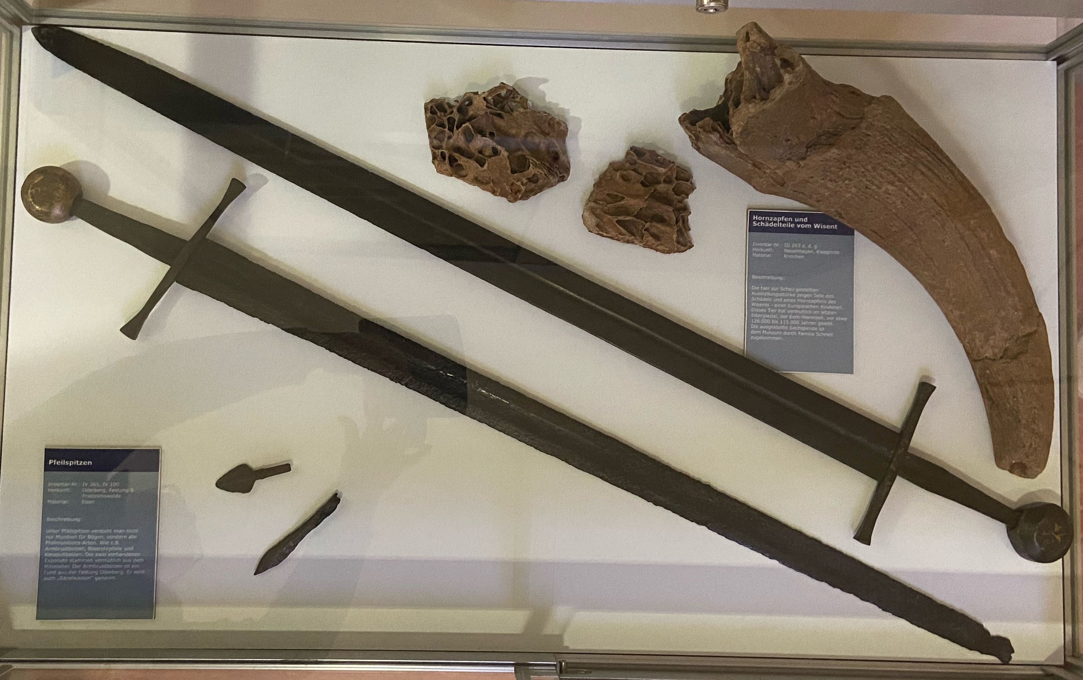 Schwert (Binnenschifffahrts-Museum Oderberg CC BY-NC-SA)