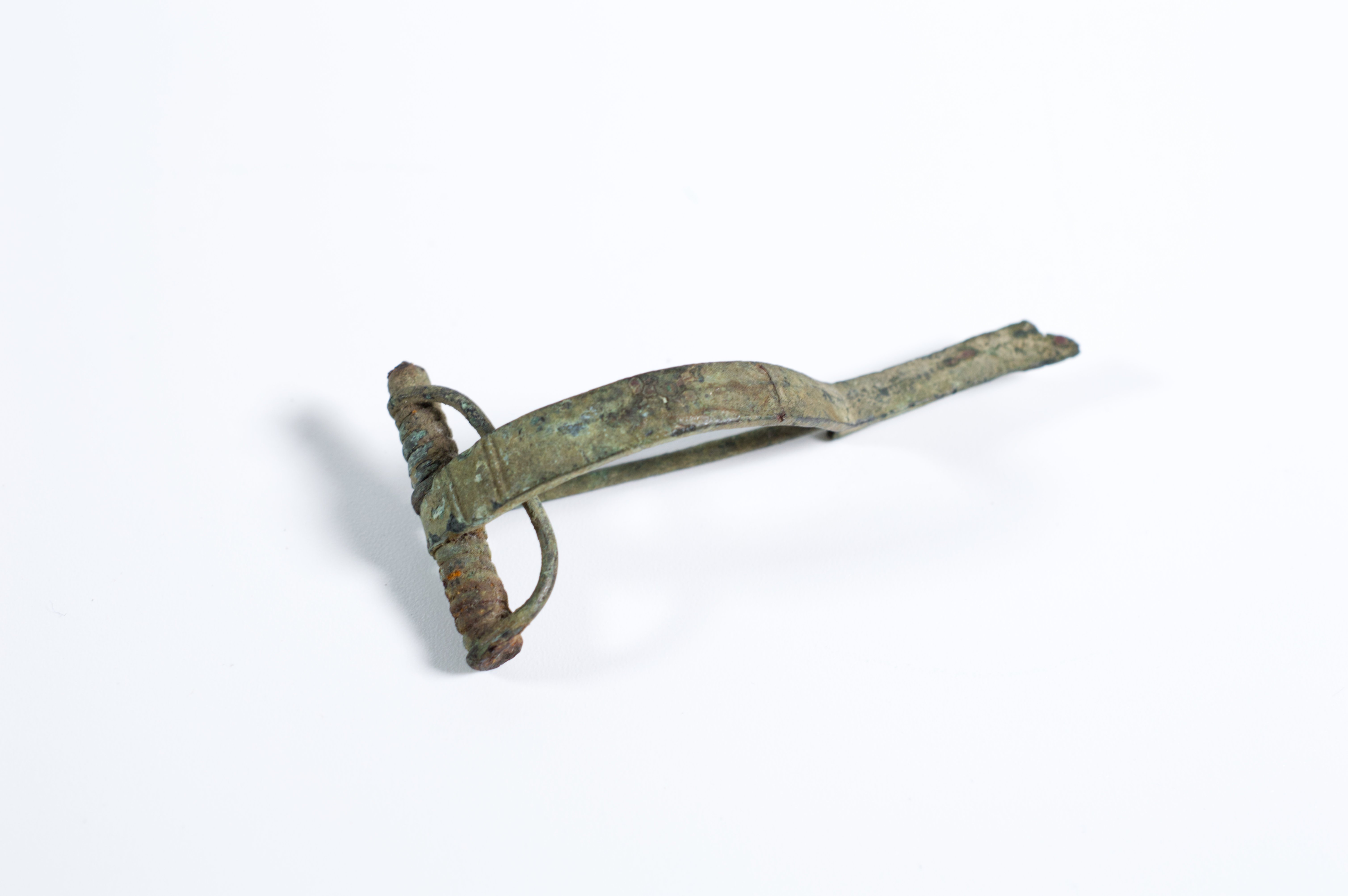 Armbrustfibel (Museumsfabrik Pritzwalk CC BY-SA)