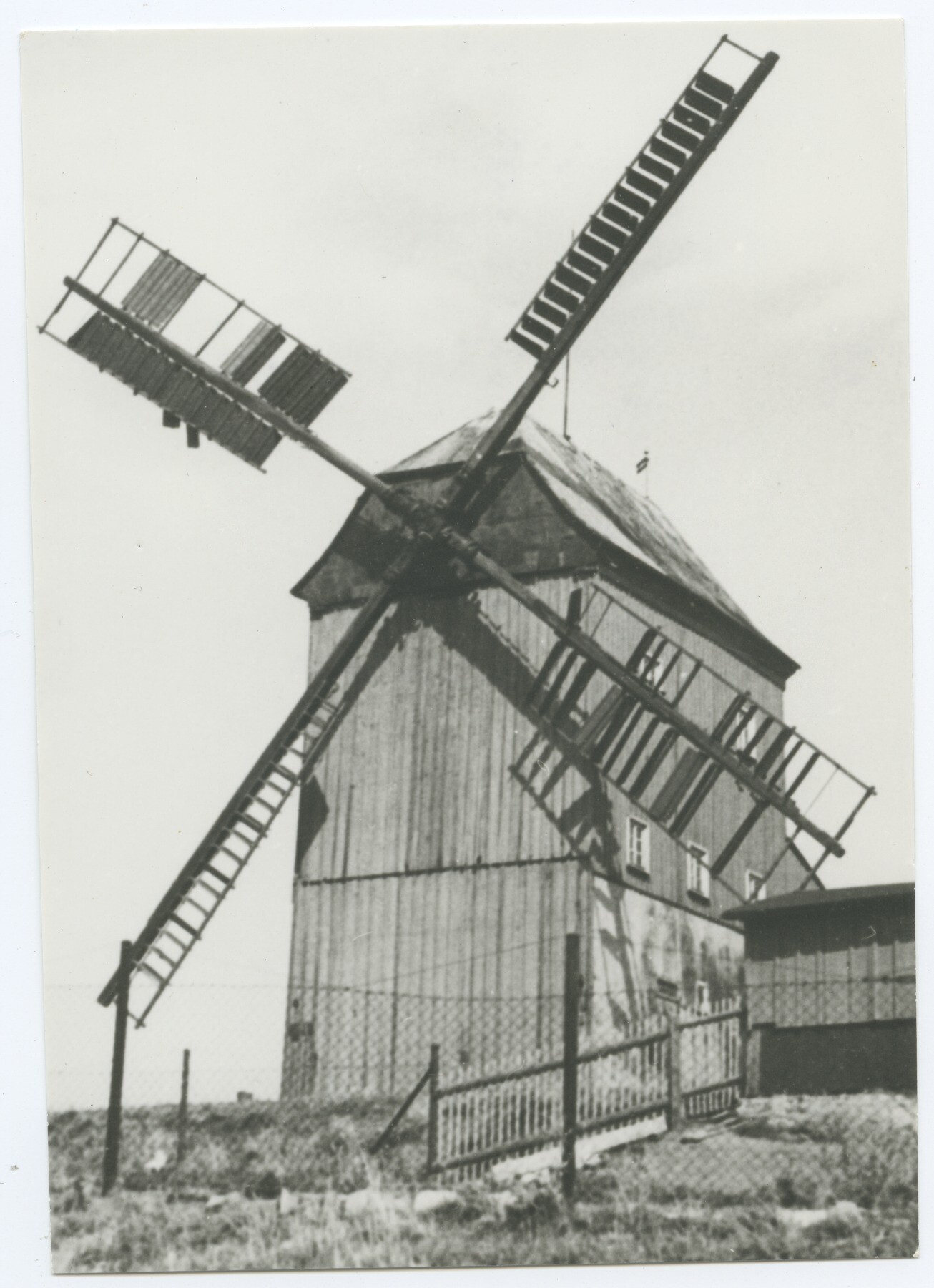 Bockwindmühle Oberoderwitz - Neumann Mühle (Historische Mühle von Sanssouci CC BY-NC-ND)