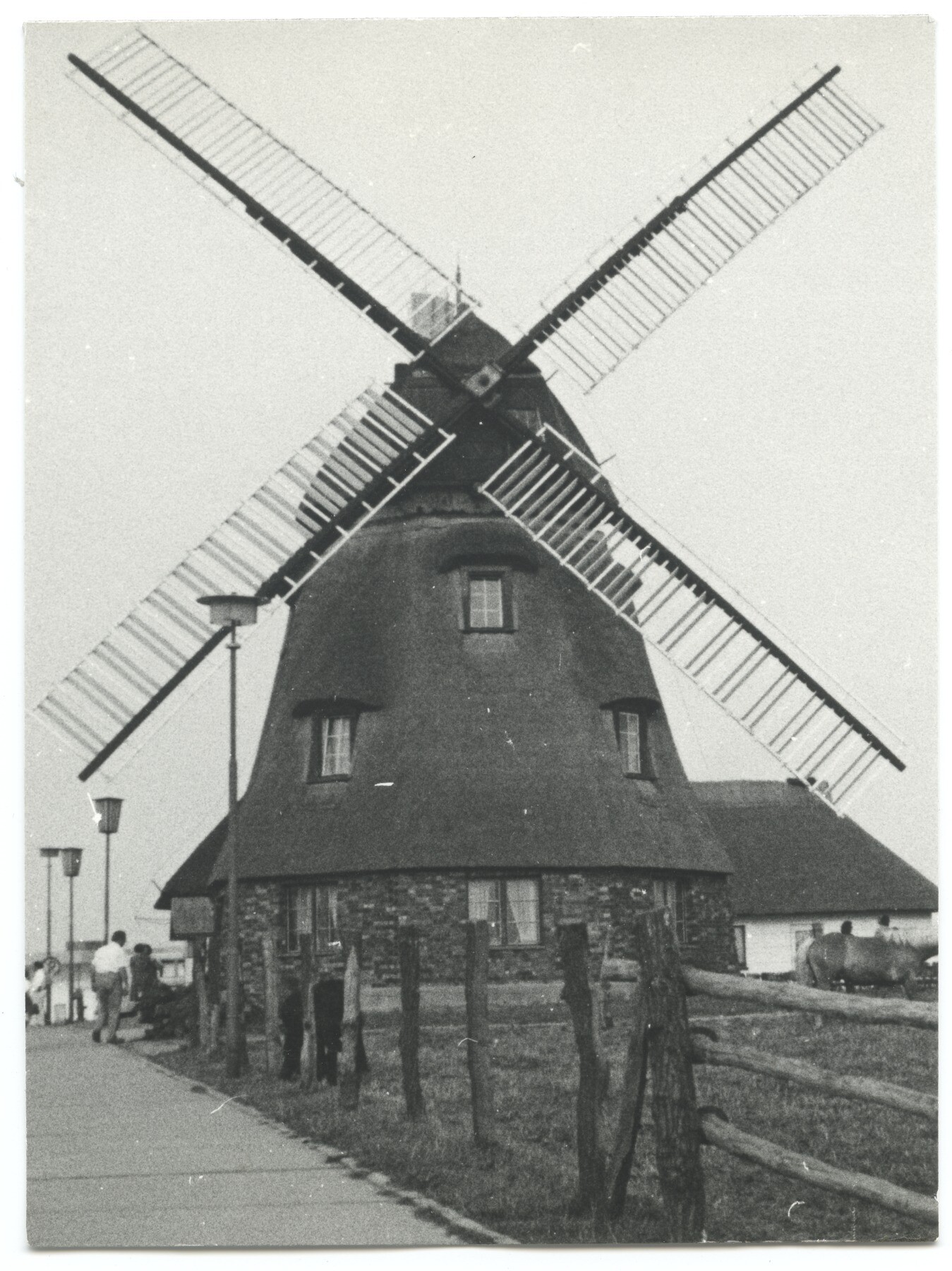 Mecklenburger Mühle (Historische Mühle von Sanssouci CC BY-NC-ND)