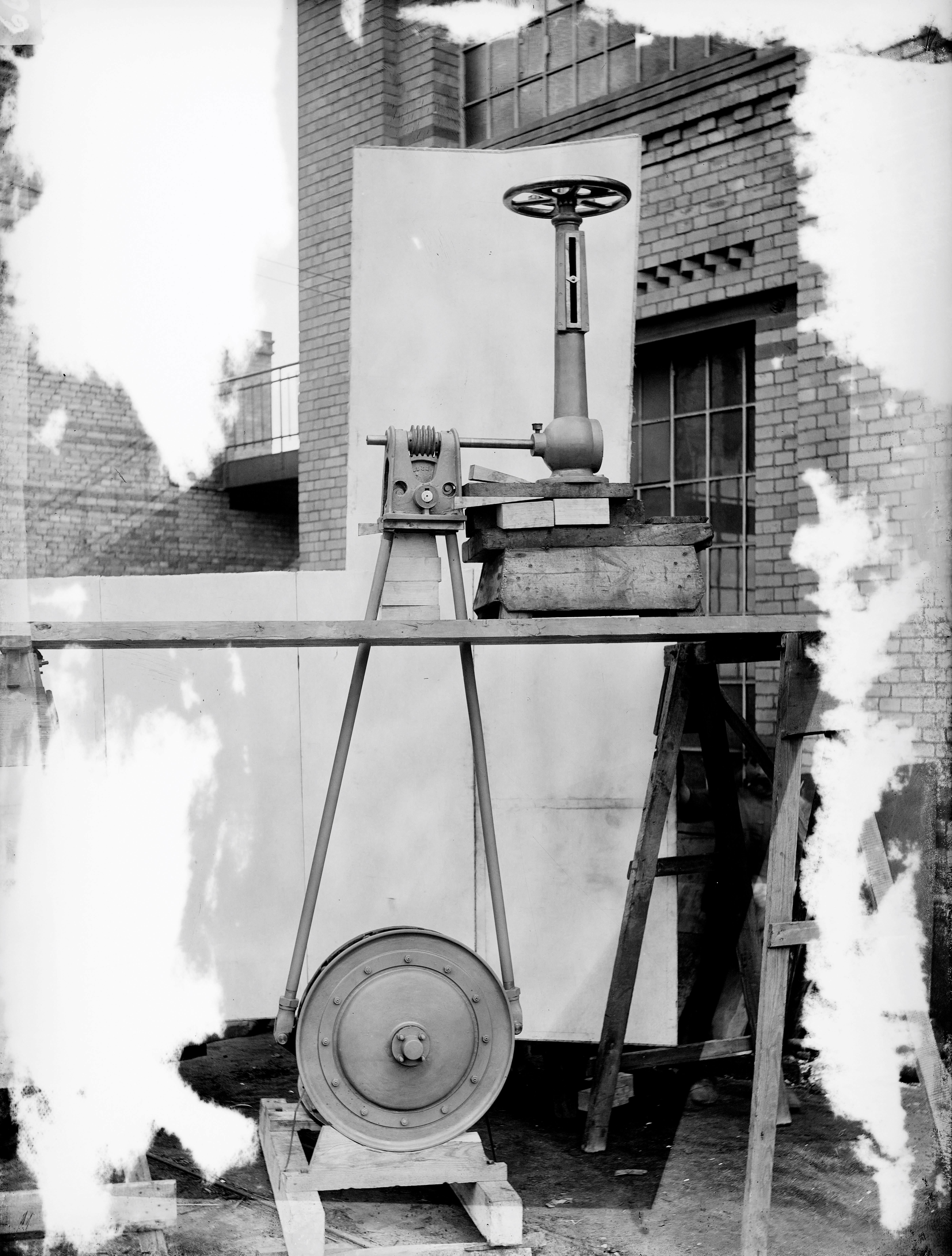 Francis- Schachtturbine mit Hauskrümmer (Historische Mühle von Sanssouci CC BY-NC-SA)