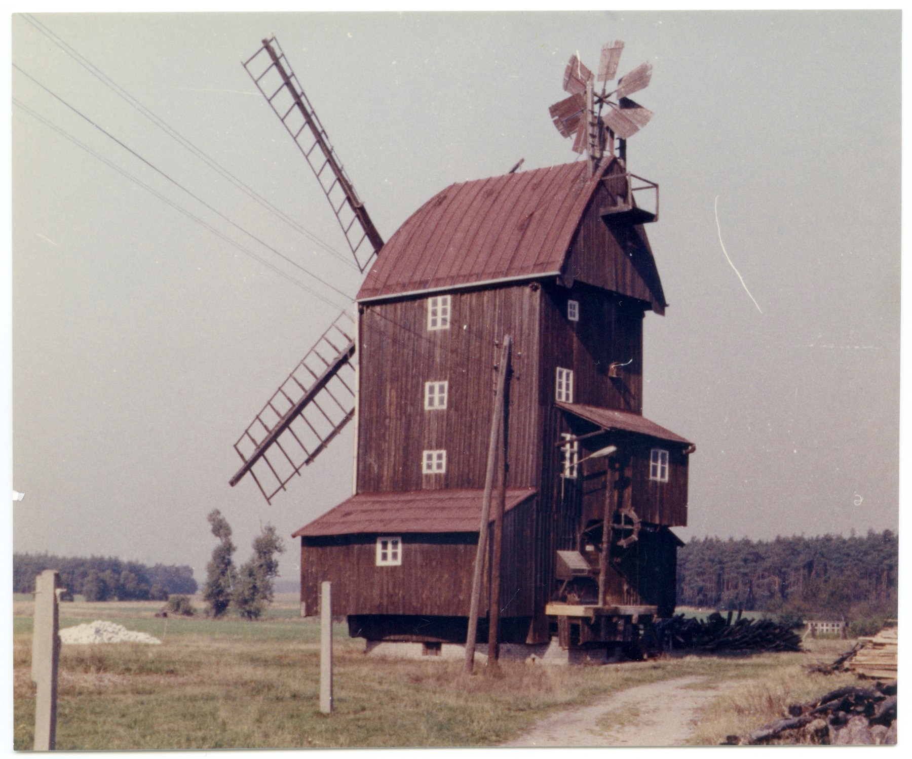 Paltrockwindmühle Schönewalde (Historische Mühle von Sanssouci CC BY-NC-ND)