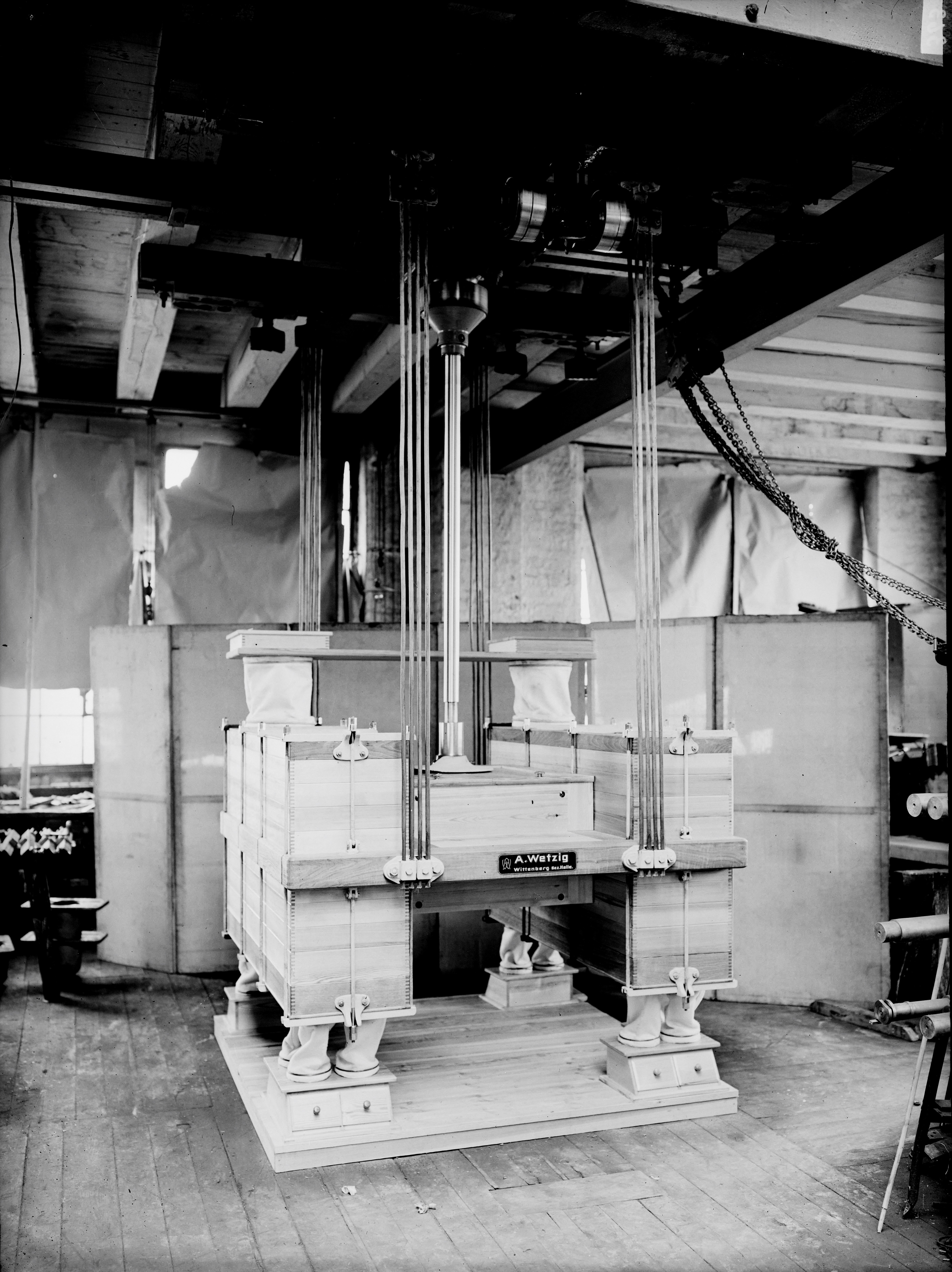 Wetzig: Plansichter mit zwei Abteilen (Historische Mühle von Sanssouci CC BY-NC-SA)
