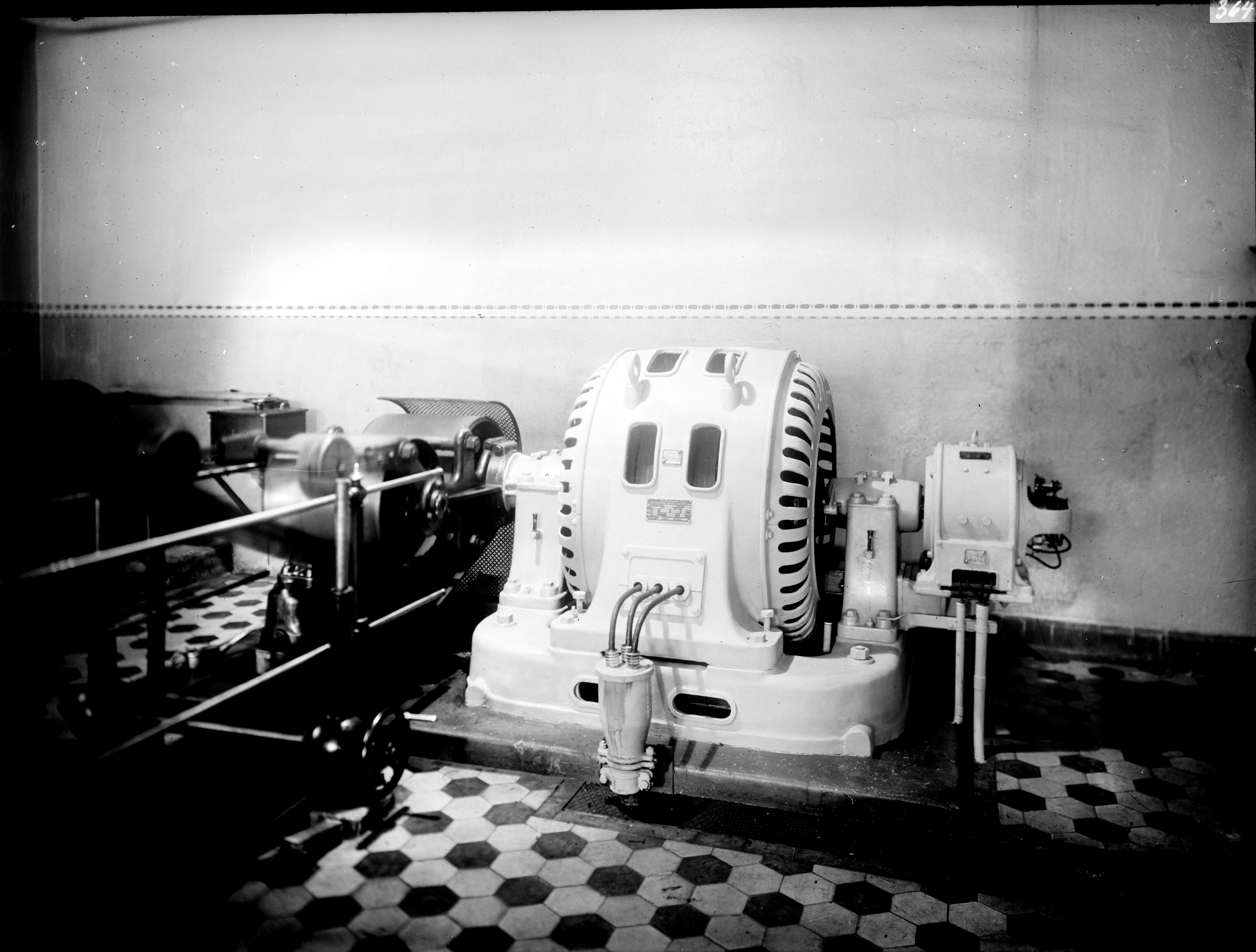 Generator & Transmissionsantrieb (Historische Mühle von Sanssouci CC BY-NC-SA)